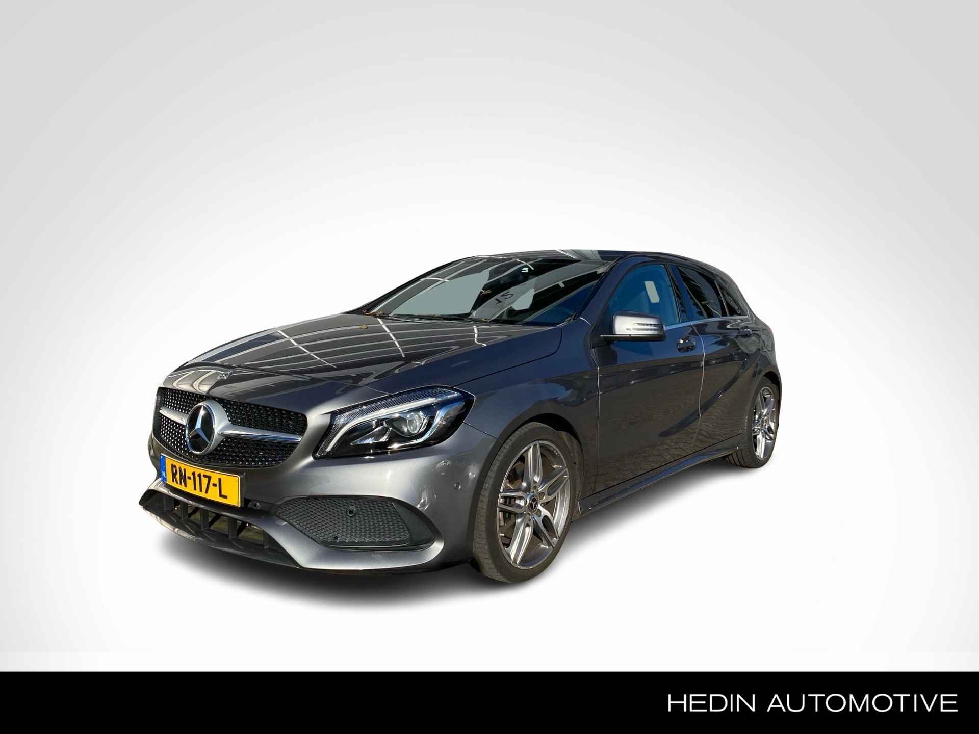 Mercedes-Benz A-klasse A 180 AMG Line | Ambition Pakket | Parkpilot | LED | Navigatie | Trekhaak | Zitcomfortpakket | Licht en Zichtpakket - 26/29