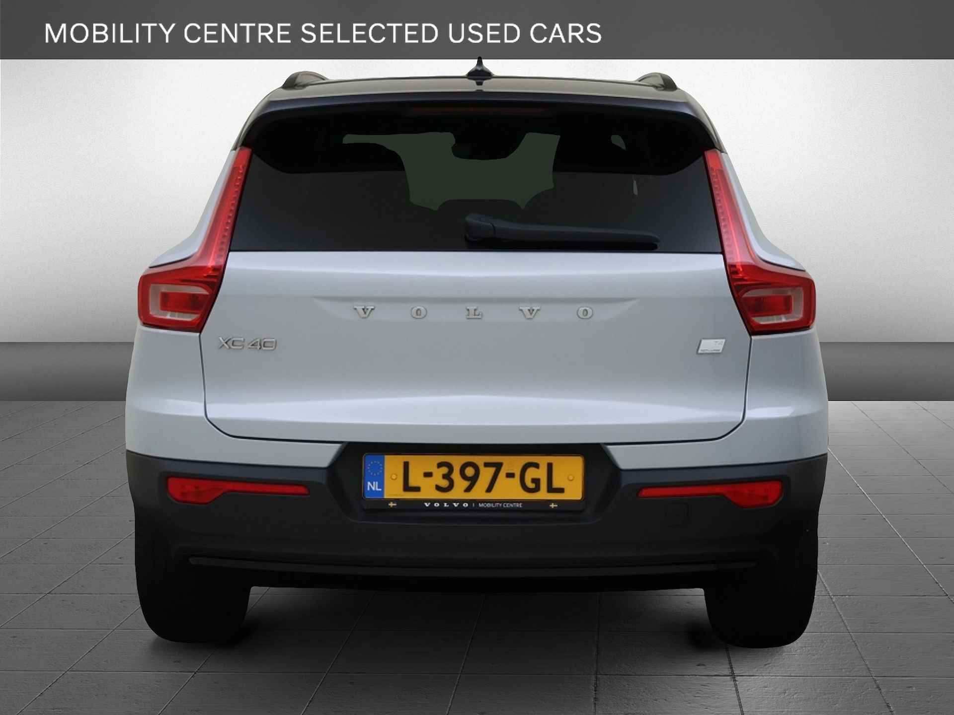 Volvo XC40 T4 R-Design Expression - Two/Tone | Memory | NAV | Stoel-/Stuurv - 6/36