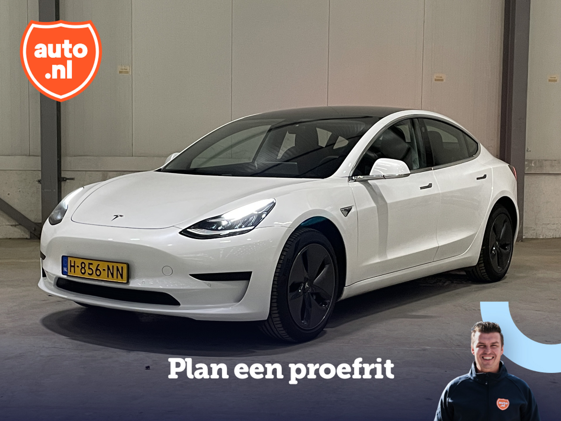 Tesla Model 3 Standard RWD Plus 60 kWh | Autopilot | Panoramadak | Lederen bekleding | Camera | 18"LM Velgen |