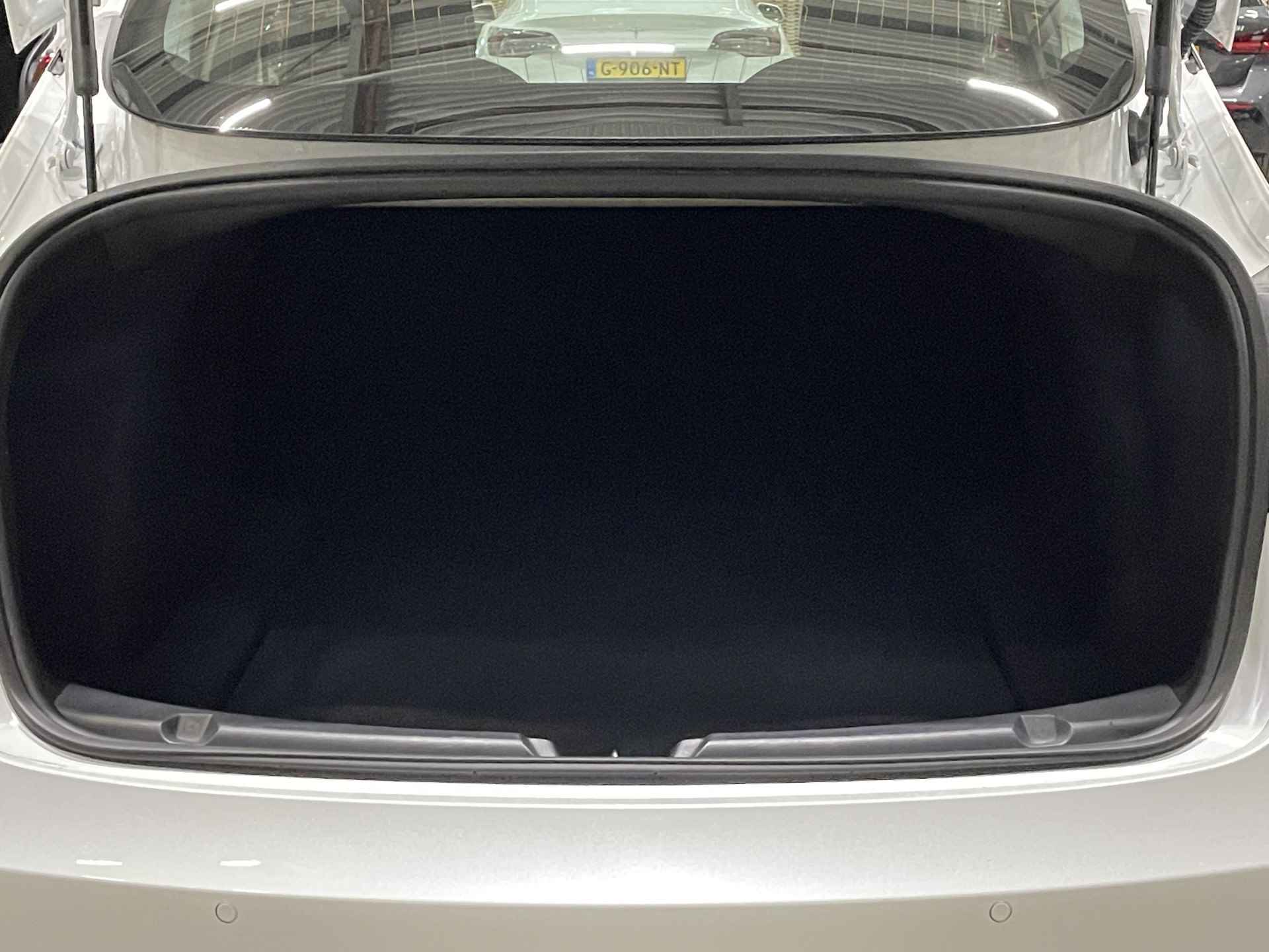 Tesla Model 3 Standard RWD Plus 60 kWh | Autopilot | Panoramadak | Lederen bekleding | Camera | 18"LM Velgen | - 25/43