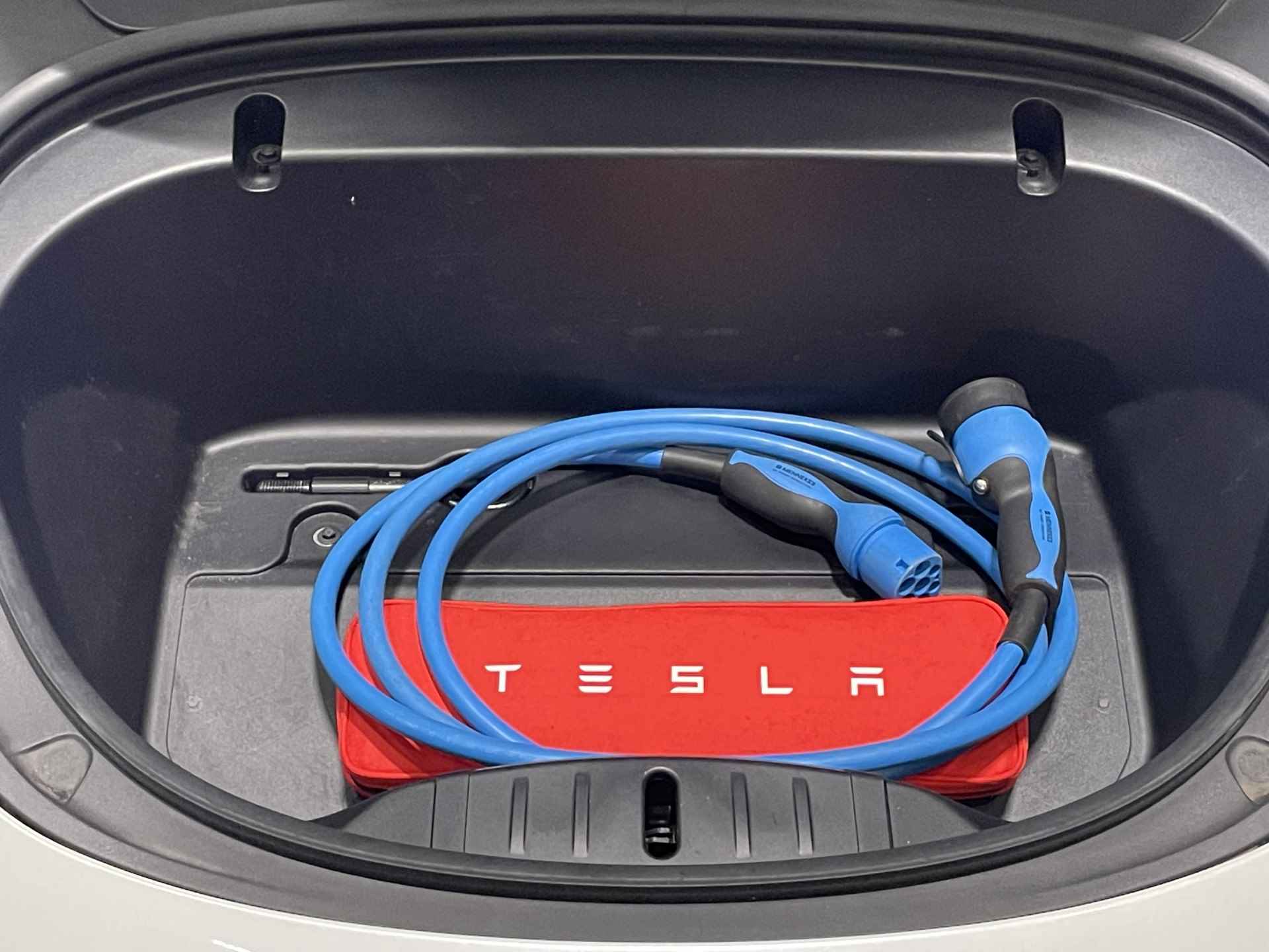 Tesla Model 3 Standard RWD Plus 60 kWh | Autopilot | Panoramadak | Lederen bekleding | Camera | 18"LM Velgen | - 42/43