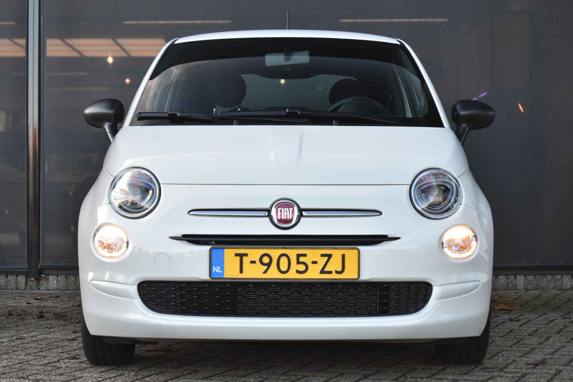 Fiat 500 1.0 Hybrid | Navigatie by App | Nieuwstaat! | Cruise Control | Airco | Apple Carplay | Android Auto | Bluetooth-Telefoonverbindi - 5/38