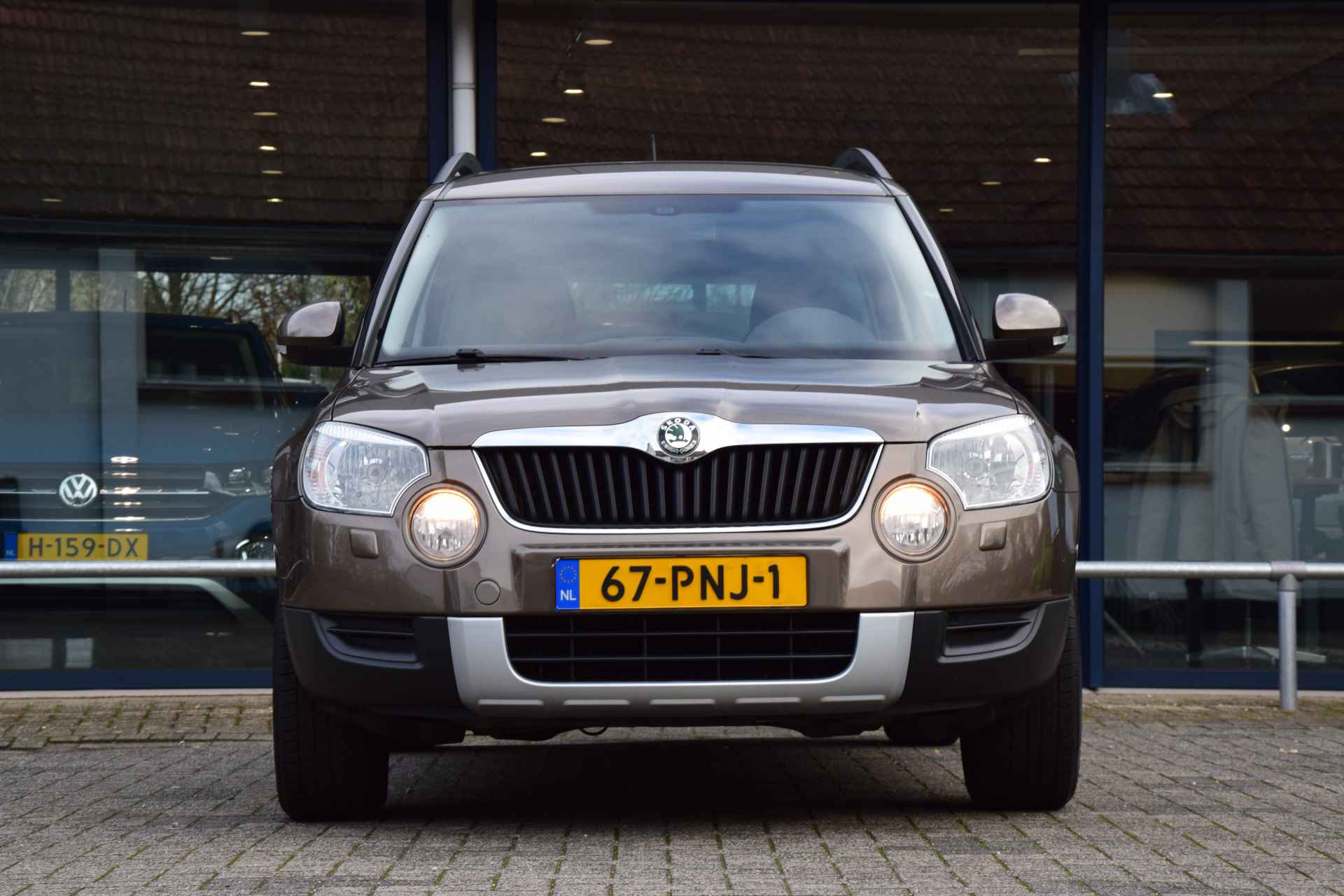 Škoda Yeti 1.2 TSI Ambition | Org. NL | BOVAG Garantie | Trekhaak | Cruise Control | Climate Control | All Season Banden | 16'' Velgen | Multifunctioneel Stuurwiel | - 11/34