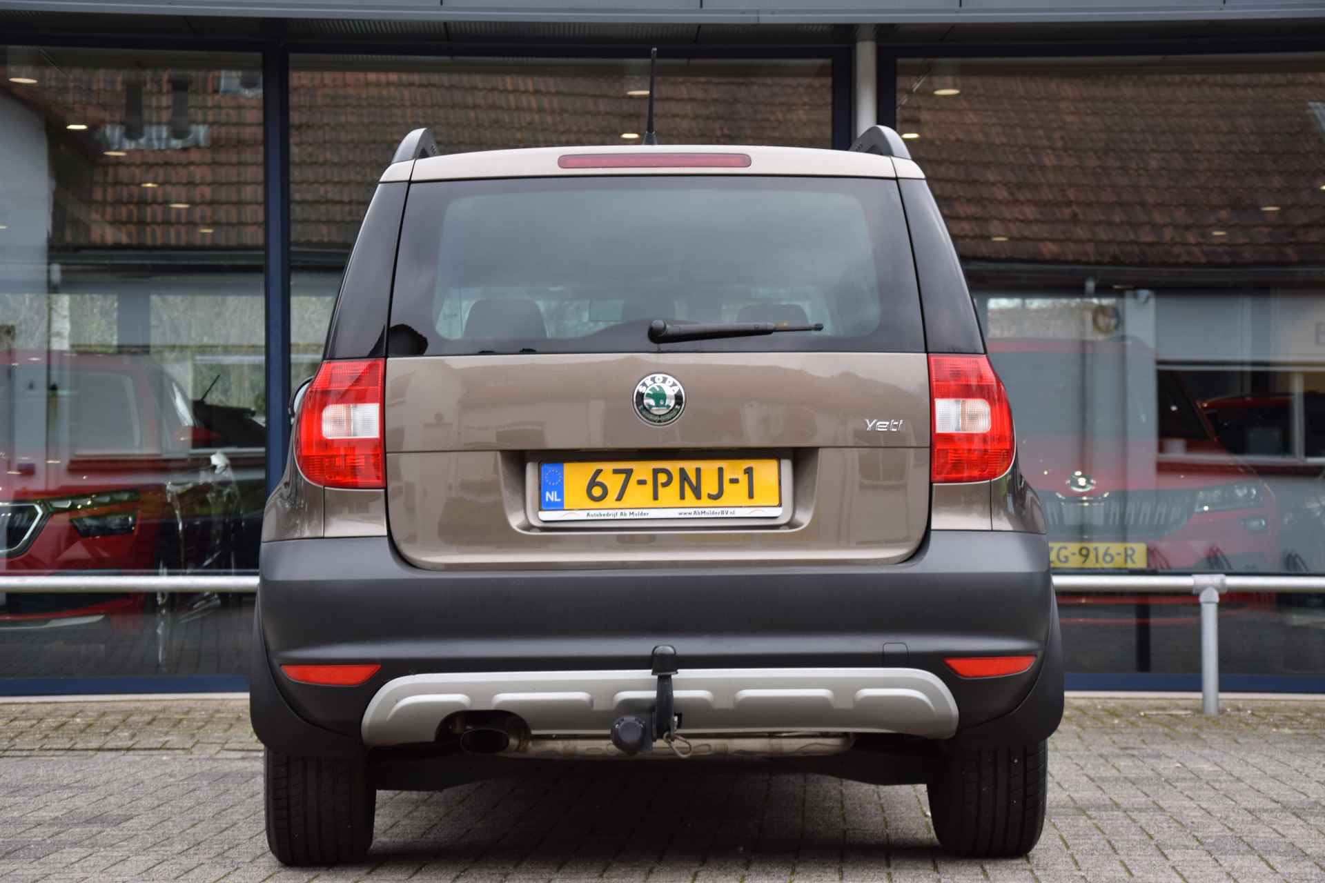 Škoda Yeti 1.2 TSI Ambition | Org. NL | BOVAG Garantie | Trekhaak | Cruise Control | Climate Control | All Season Banden | 16'' Velgen | Multifunctioneel Stuurwiel | - 12/34