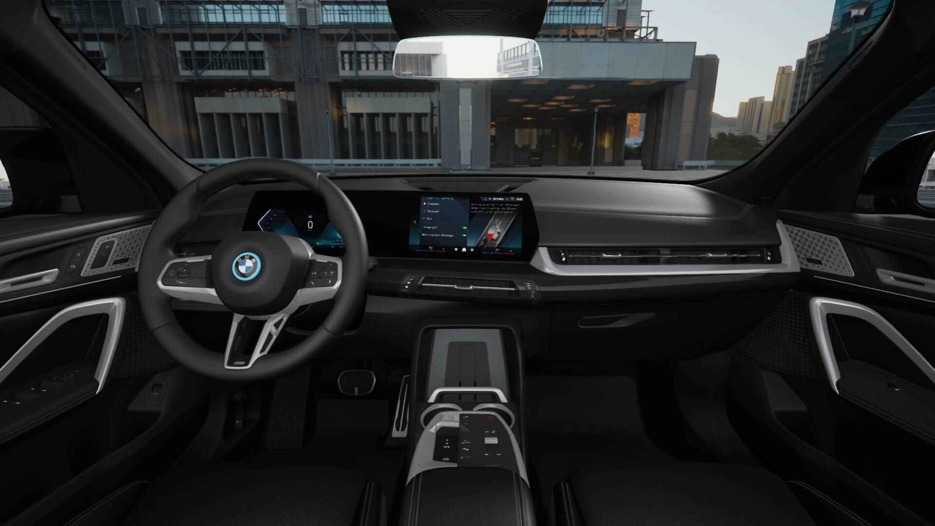 BMW iX2 eDrive20 High Executive M Sport 65kWh / Panoramadak / Trekhaak / Adaptieve LED / Sportstoelen / Adaptief M Onderstel / Comfort Access / Parking Assistant - 7/11