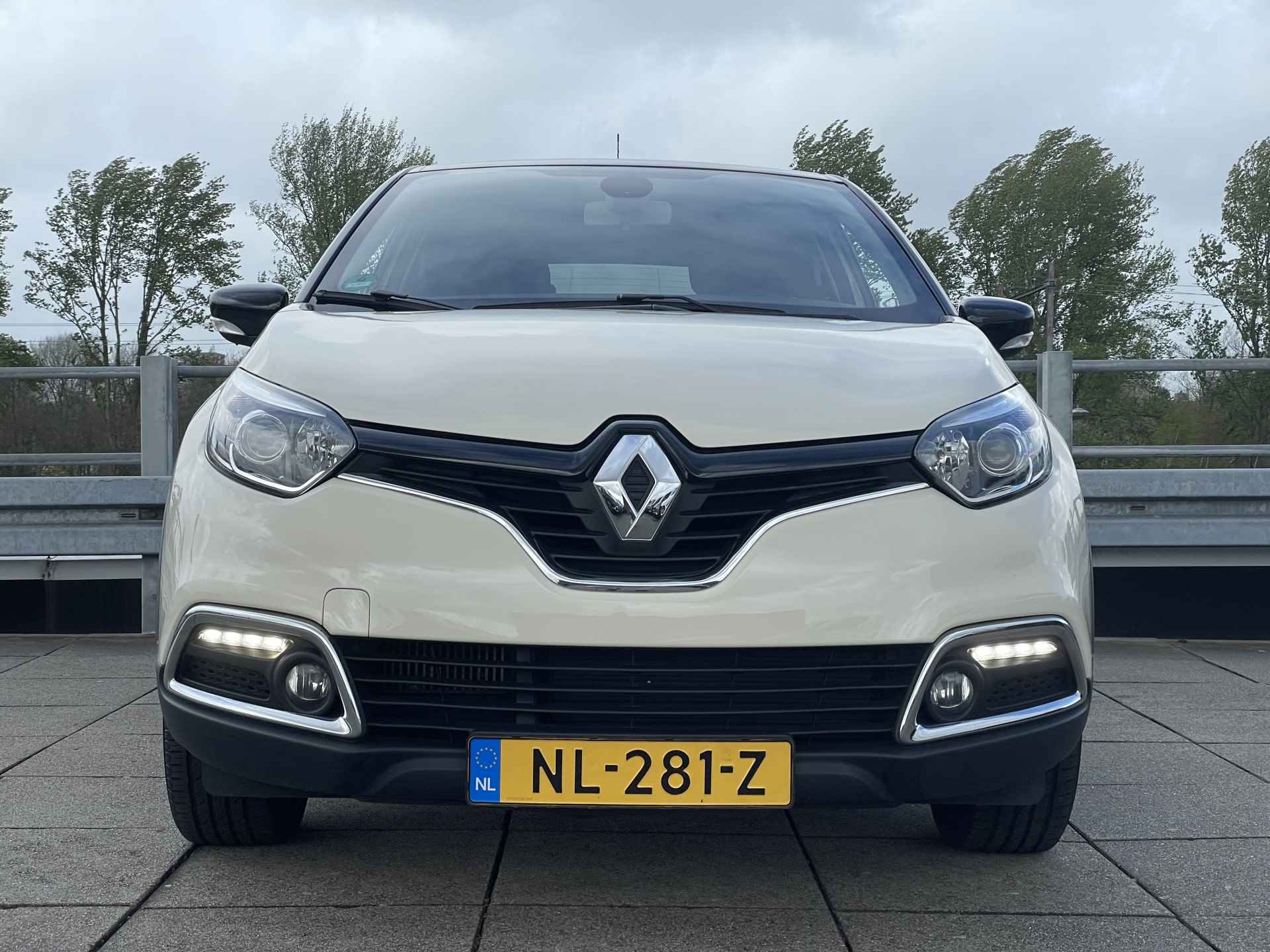 Renault Captur 1.2 TCe Dynamique | Navigatie | Achteruitrijcamera | Parkeersensoren achter | Rijklaarprijs! - 9/36
