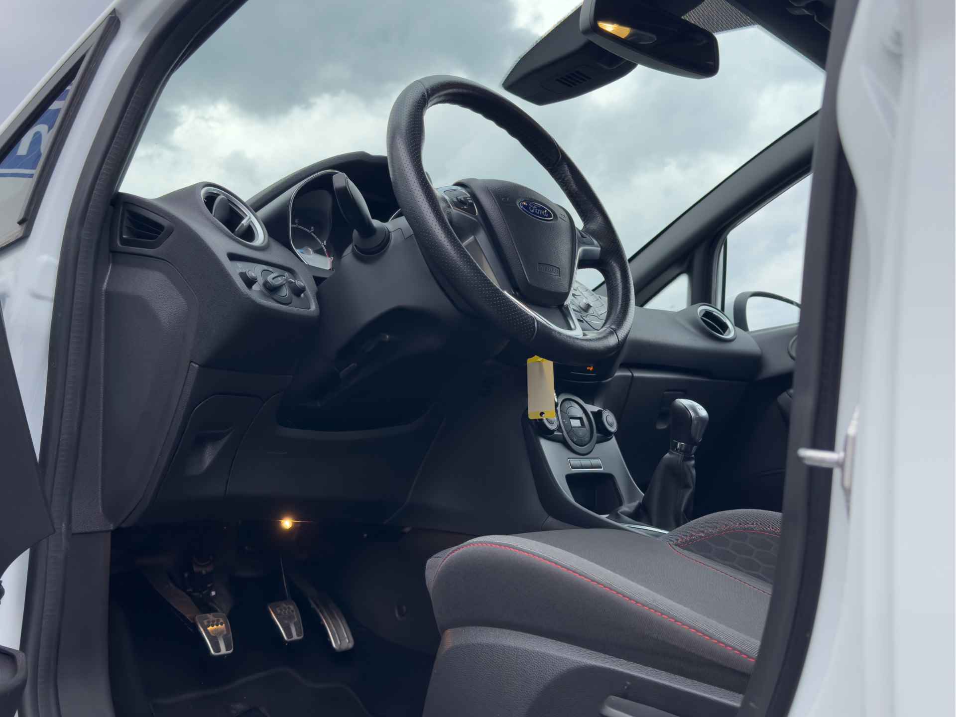 Ford Fiesta 1.0 EcoBoost ST Line | 17'' LM Velgen | Privacy Glass | Navigatie | Climate Control | Dealer onderhouden | - 27/27