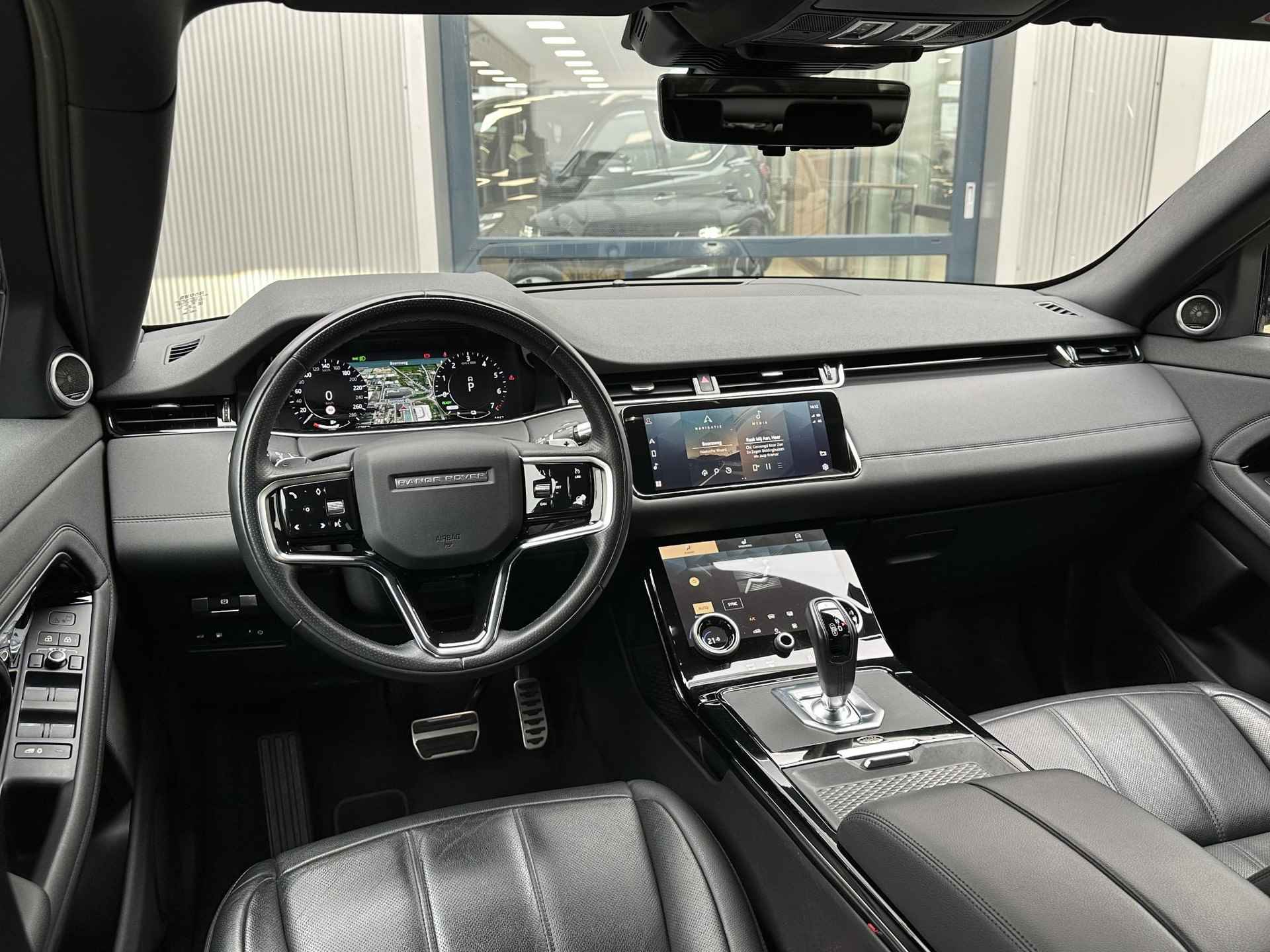 Land Rover Range Rover Evoque 1.5 P300e SE AWD R-Dynamic | Pano-schuifdak/3D camera/Leder/Meridian/20-inch - 3/80