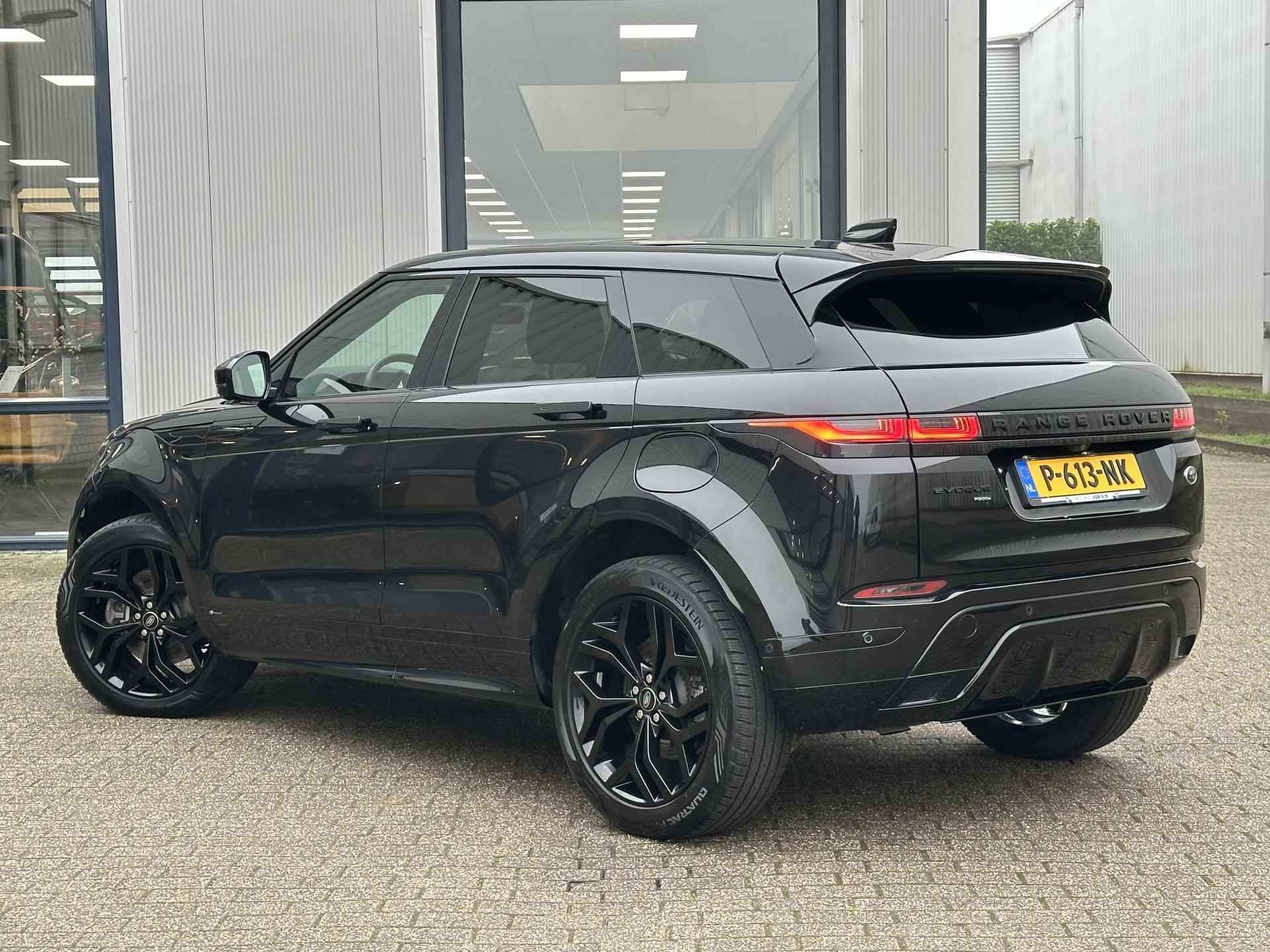 Land Rover Range Rover Evoque 1.5 P300e SE AWD R-Dynamic | Pano-schuifdak/3D camera/Leder/Meridian/20-inch - 32/80