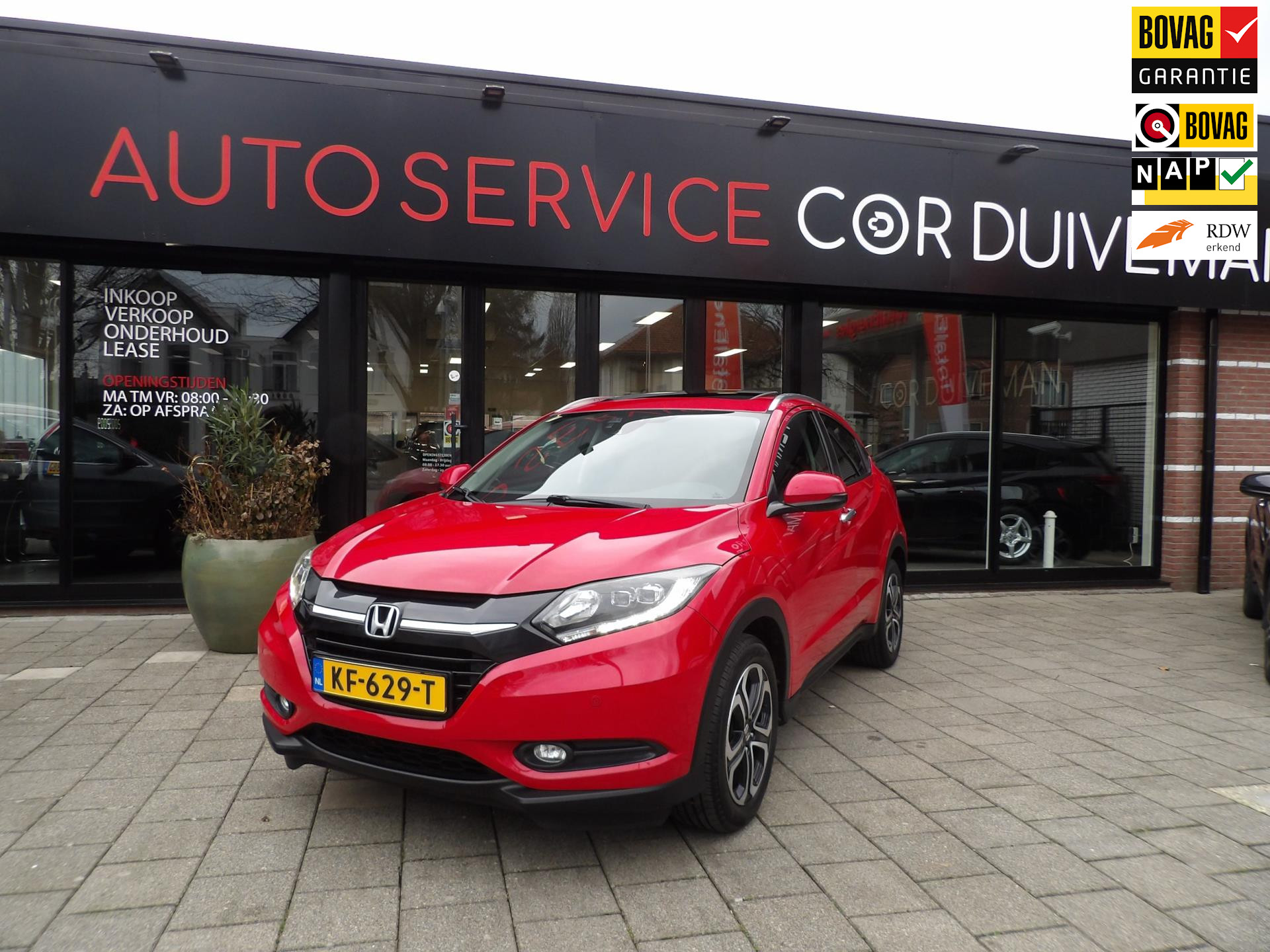 Honda HR-V 1.5 i-VTEC Executive/opendak/airco /cruise 1 JAAR BOVAG GARANTIE