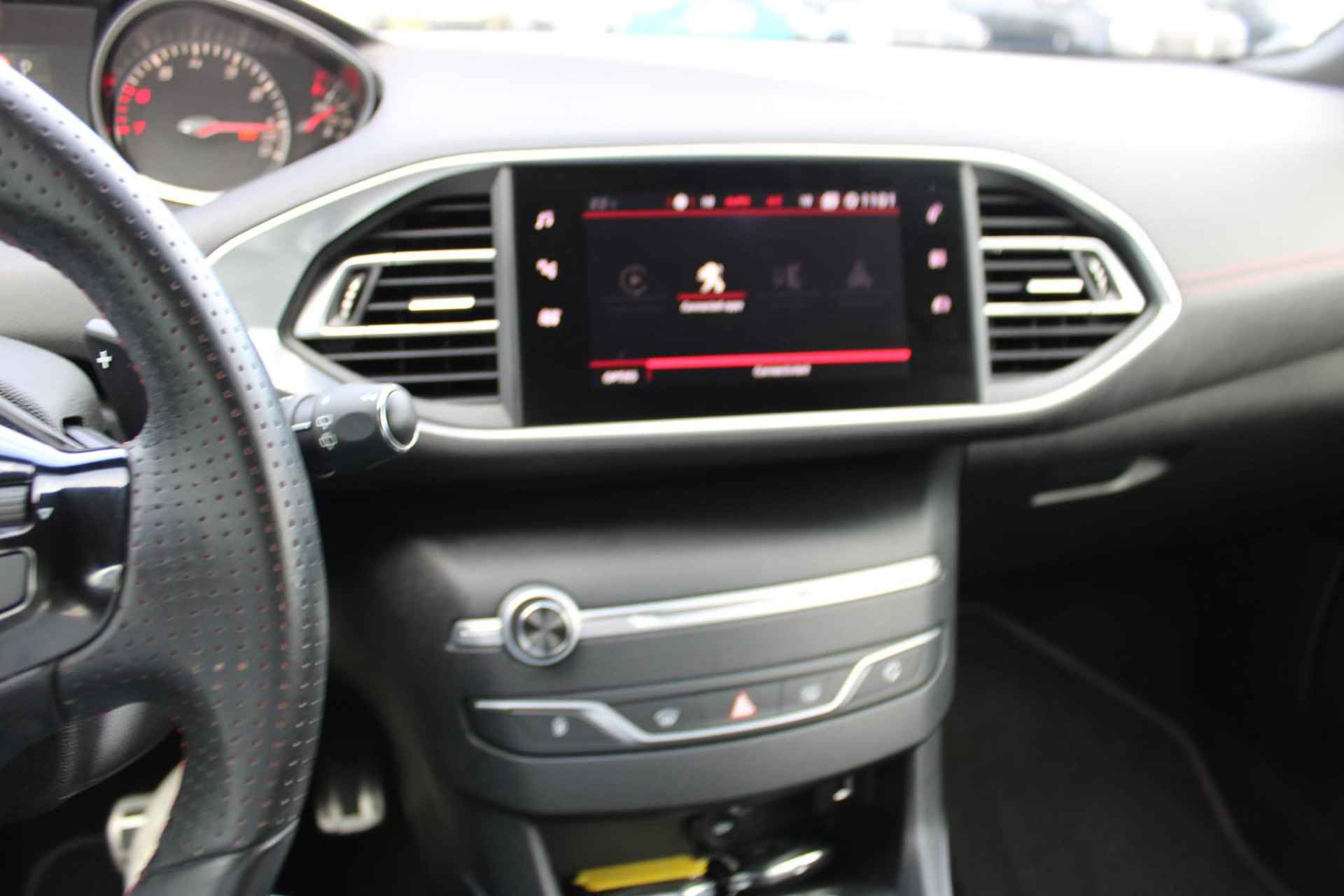 Peugeot 308 1.2PT 130 AUTOMAAT GT-Line Navigatie - 20/32