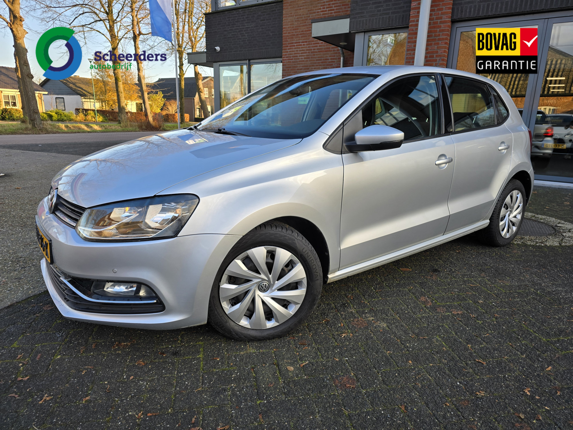 Volkswagen Polo 1.0 TSI Highline,pdc v+a,1 jaar garantie