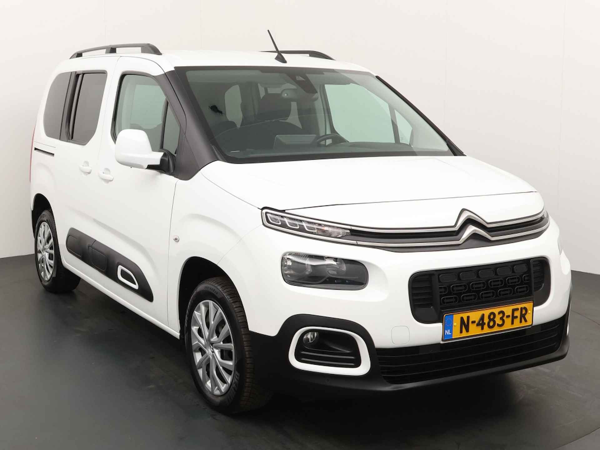 Citroen Berlingo 1.2 PureTech Shine - 12/34