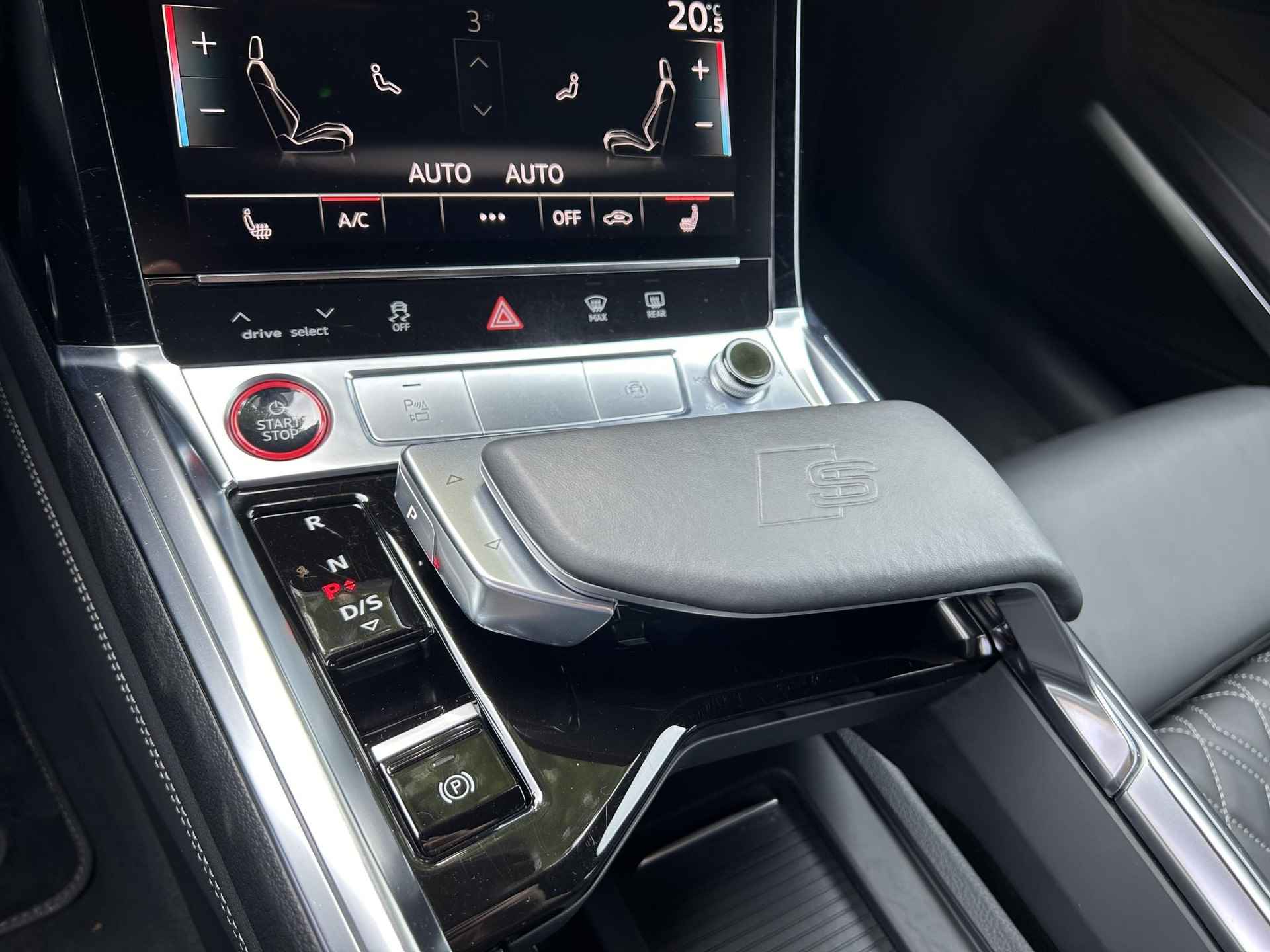 Audi e-tron Sportback S quattro 95 kWh 503 pk | Apple Carplay | Camera | S-line - 30/32