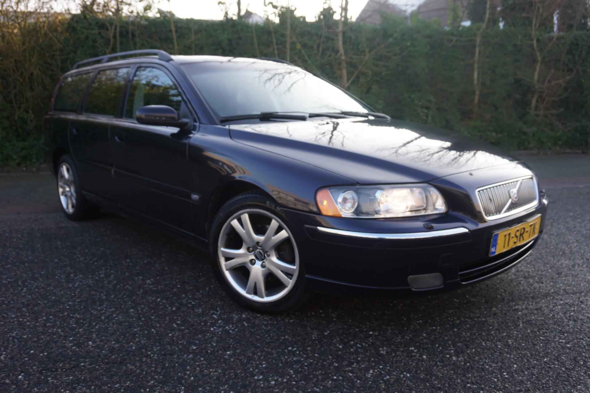 Volvo V70 2.4 D5 Summum - 20/21