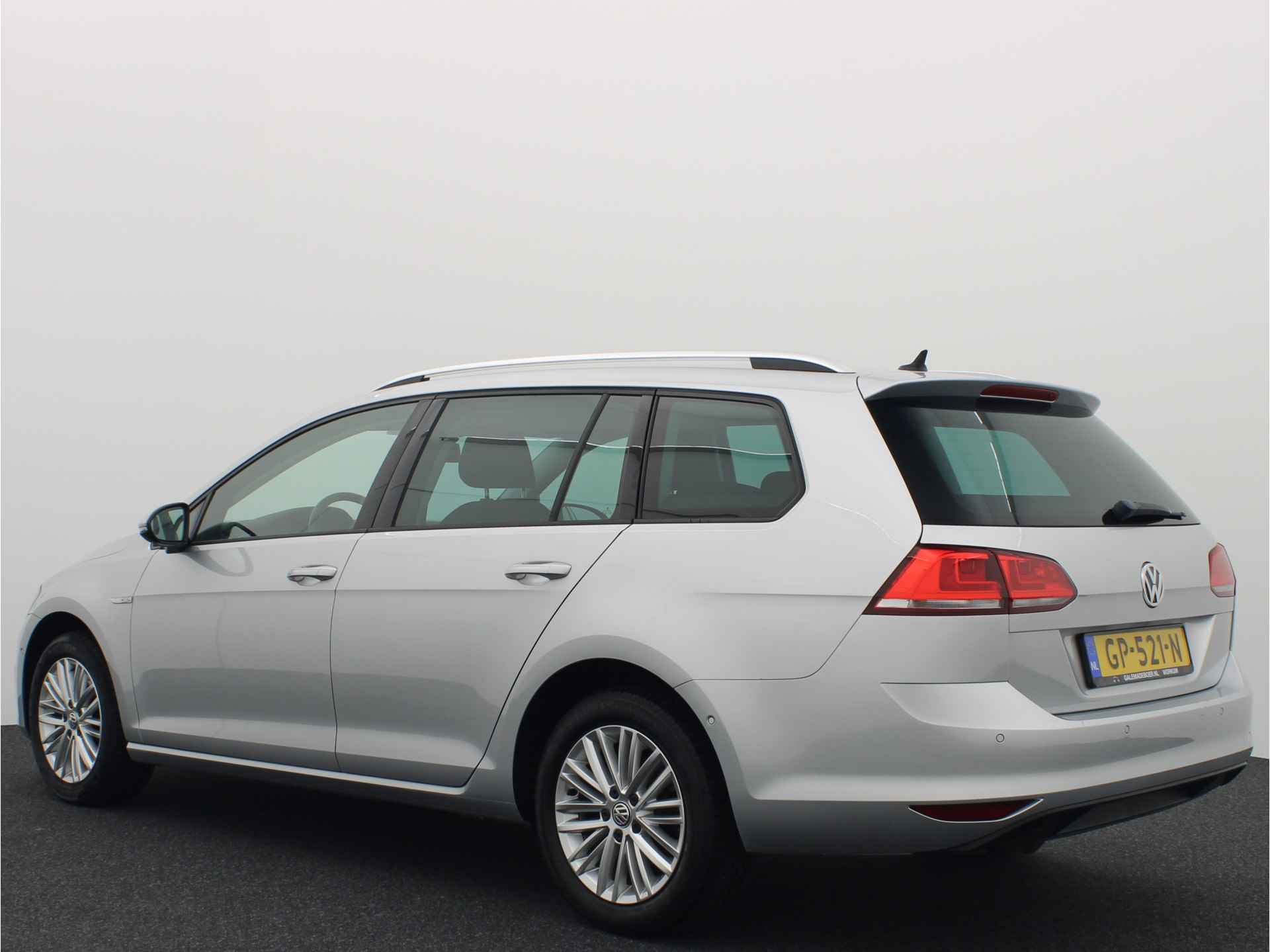 Volkswagen GOLF Variant 1.2 TSI CUP STOELVERW / CLIMA / NAVI / PDC V+A / CRUISE / PARK ASS / BLUETOOTH / MFS / LMV - 4/48