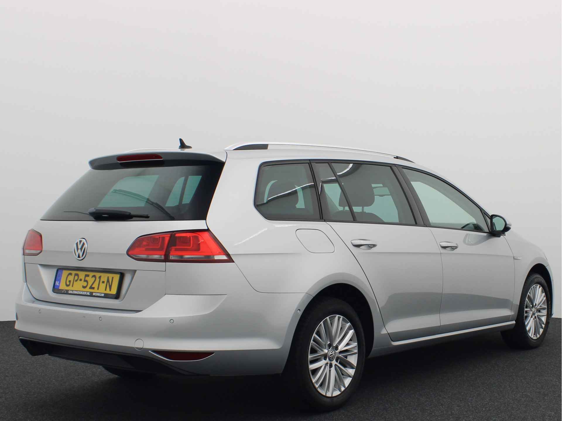 Volkswagen GOLF Variant 1.2 TSI CUP STOELVERW / CLIMA / NAVI / PDC V+A / CRUISE / PARK ASS / BLUETOOTH / MFS / LMV - 15/48