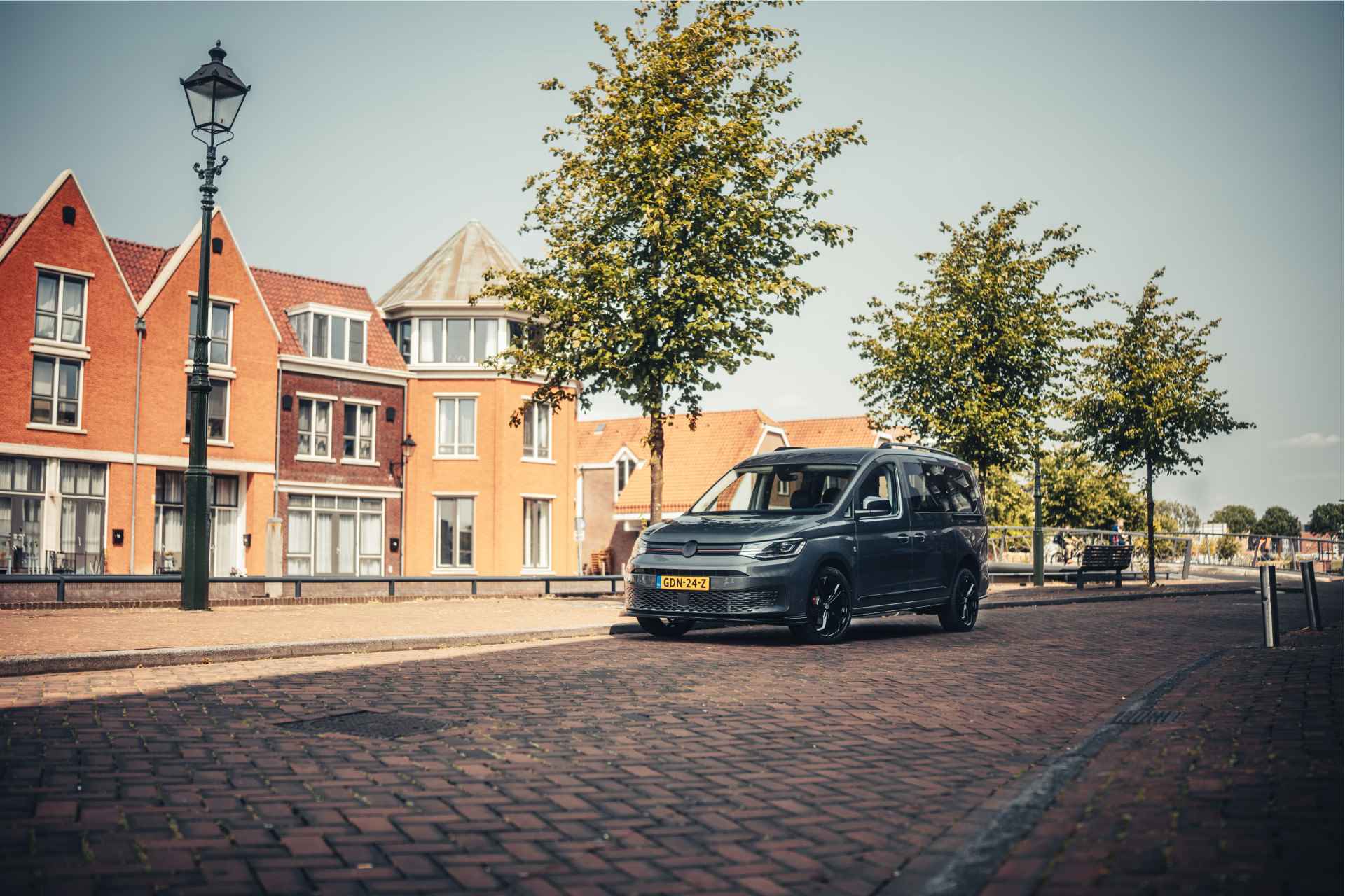 Volkswagen Caddy 1.5 TSi DSG Edition Direct leverbaar! Rolstoelvervoer middels bodemverlaging (nieuwe bodemverlaging) - 39/44