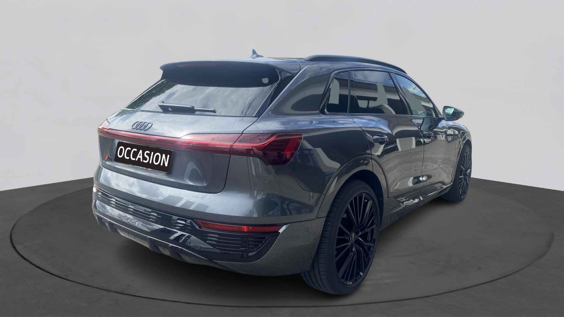 Audi Q8 e-tron 55 quattro 408pk S Edition Competition Panoramadak / Pack City & Pack Tour - 7/26