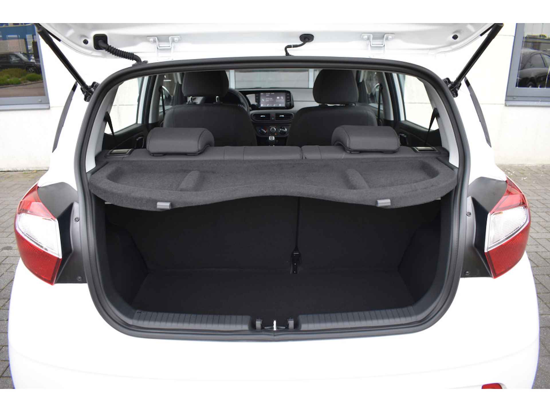 Hyundai i10 1.0 Comfort Smart | Navigatie | Achteruitrijcamera | Cruise control - 5/21