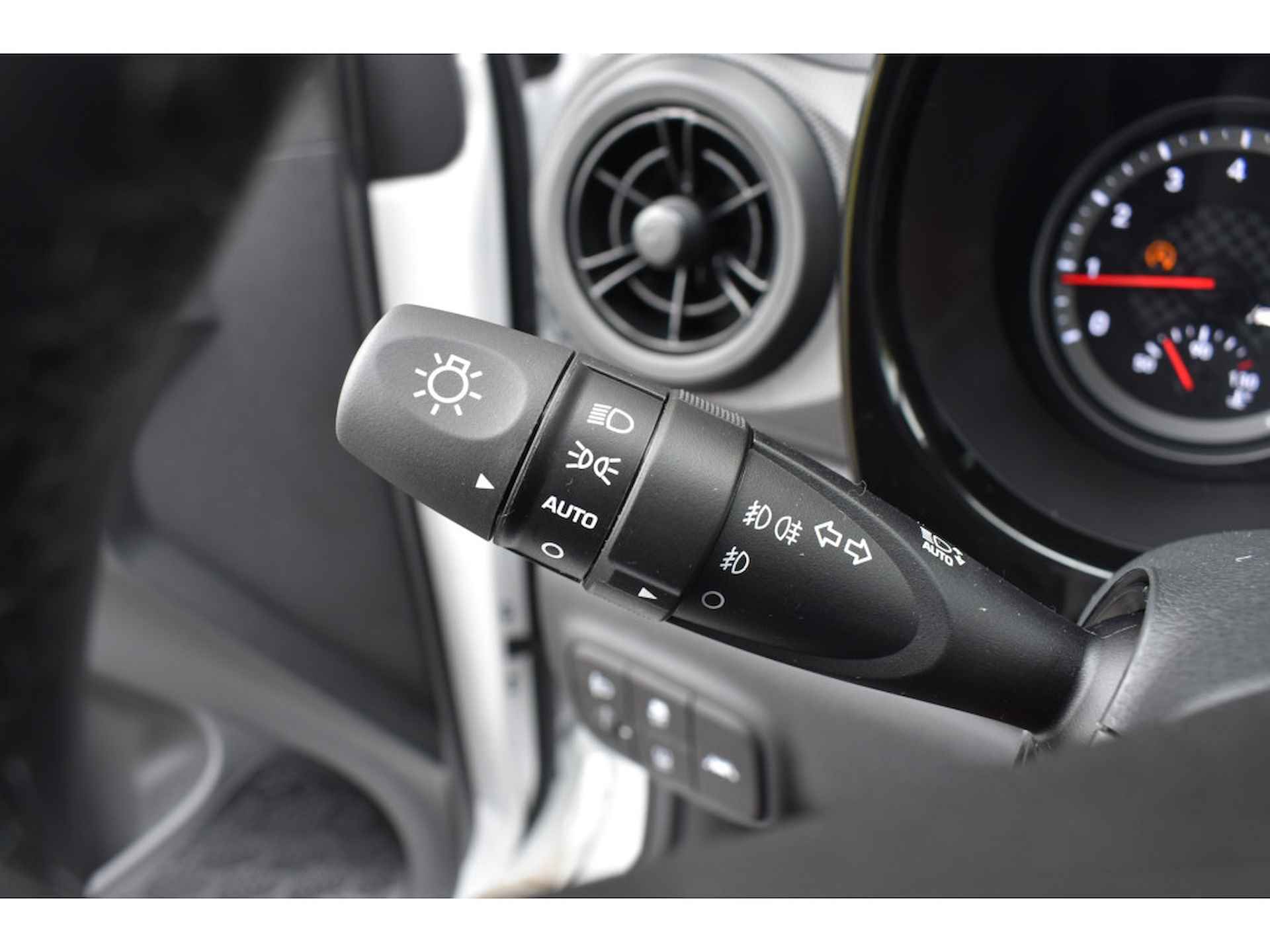 Hyundai i10 1.0 Comfort Smart | Navigatie | Achteruitrijcamera | Cruise control - 14/21