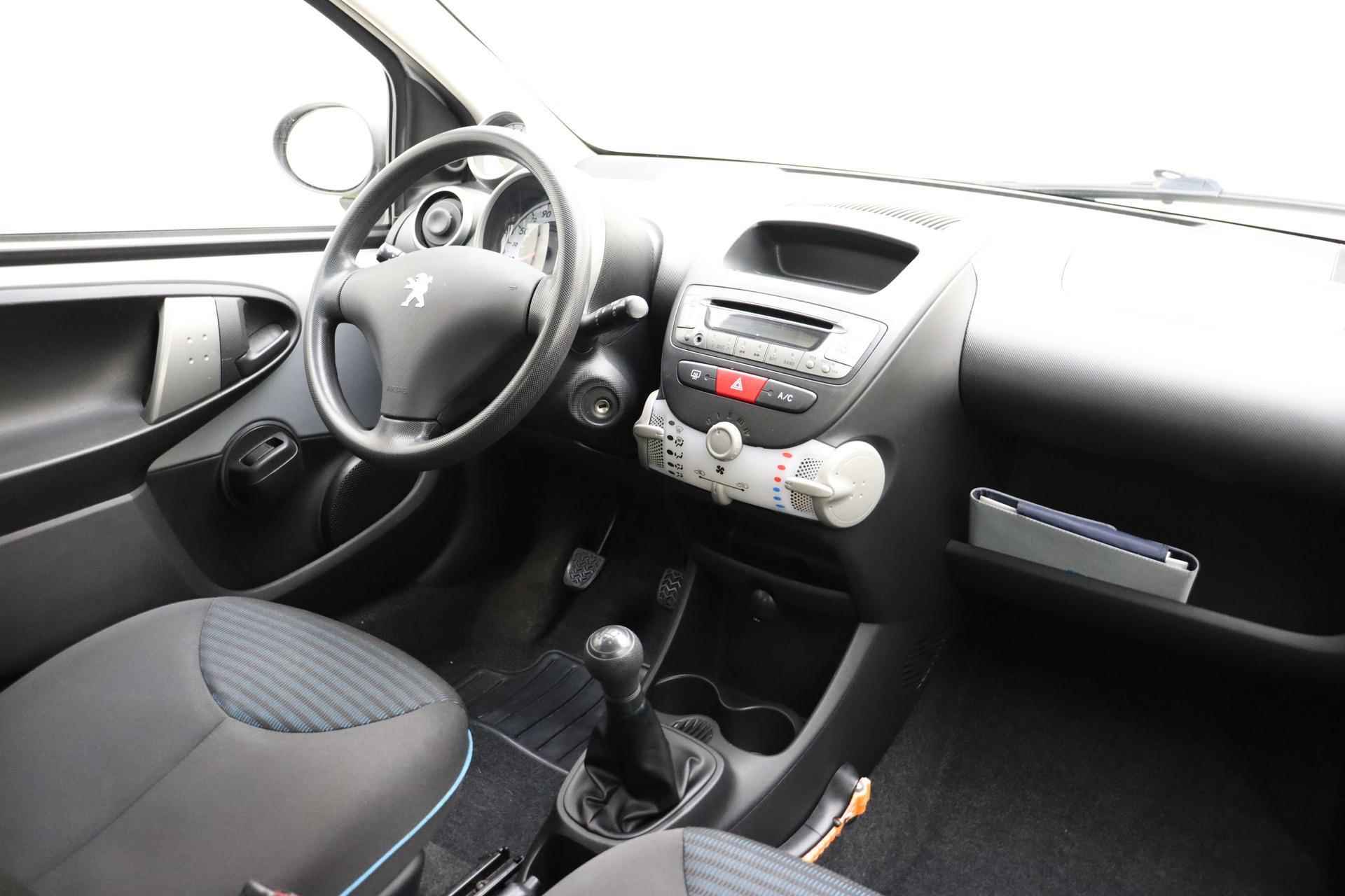 Peugeot 107 1.0 Active | Airco | 5 deurs | LED dagrijverlichting | Incl. set winterbanden | - 4/25