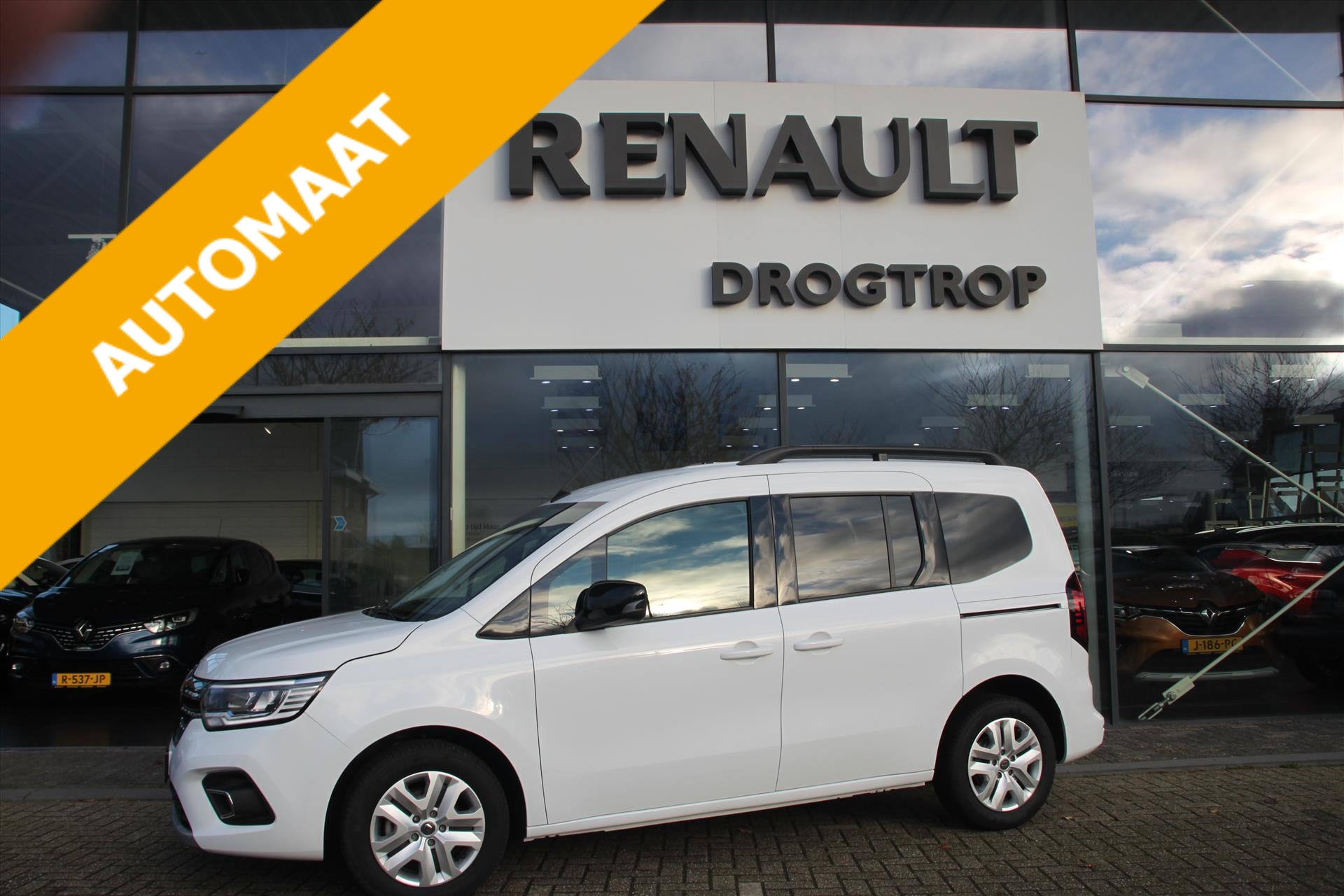 RENAULT Kangoo 130PK-EVOLUTION-AUTOM-18DKM-NAVI-ALL SEASONS-