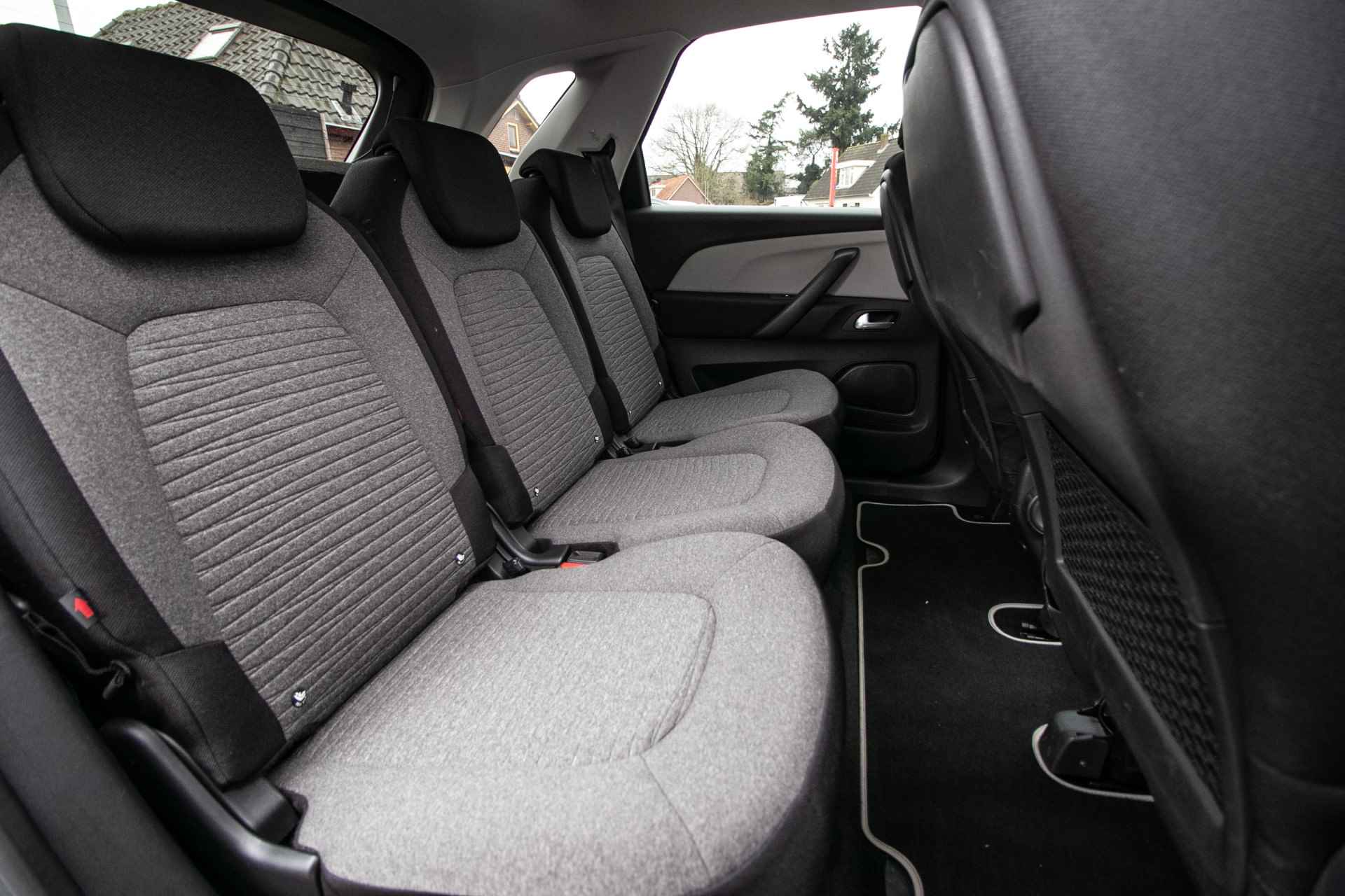 Citroën C4 Picasso 1.2 PureTech automaat Feel All-in rijklaarprijs | Nav | Clima | Massagestoelen | Trekhaak - 8/47