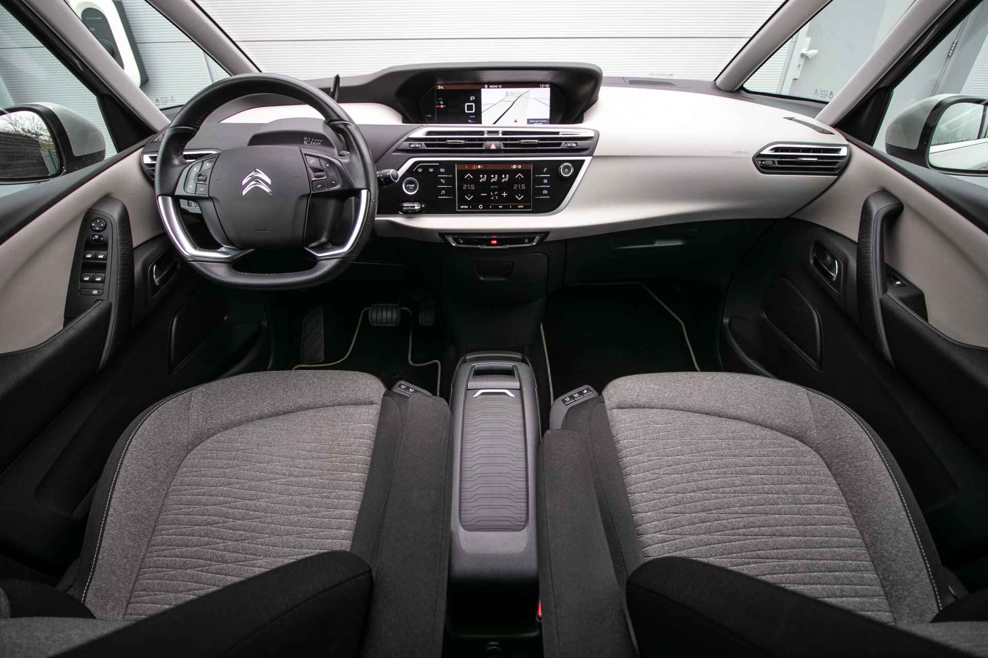 Citroën C4 Picasso 1.2 PureTech automaat Feel All-in rijklaarprijs | Nav | Clima | Massagestoelen | Trekhaak - 12/47