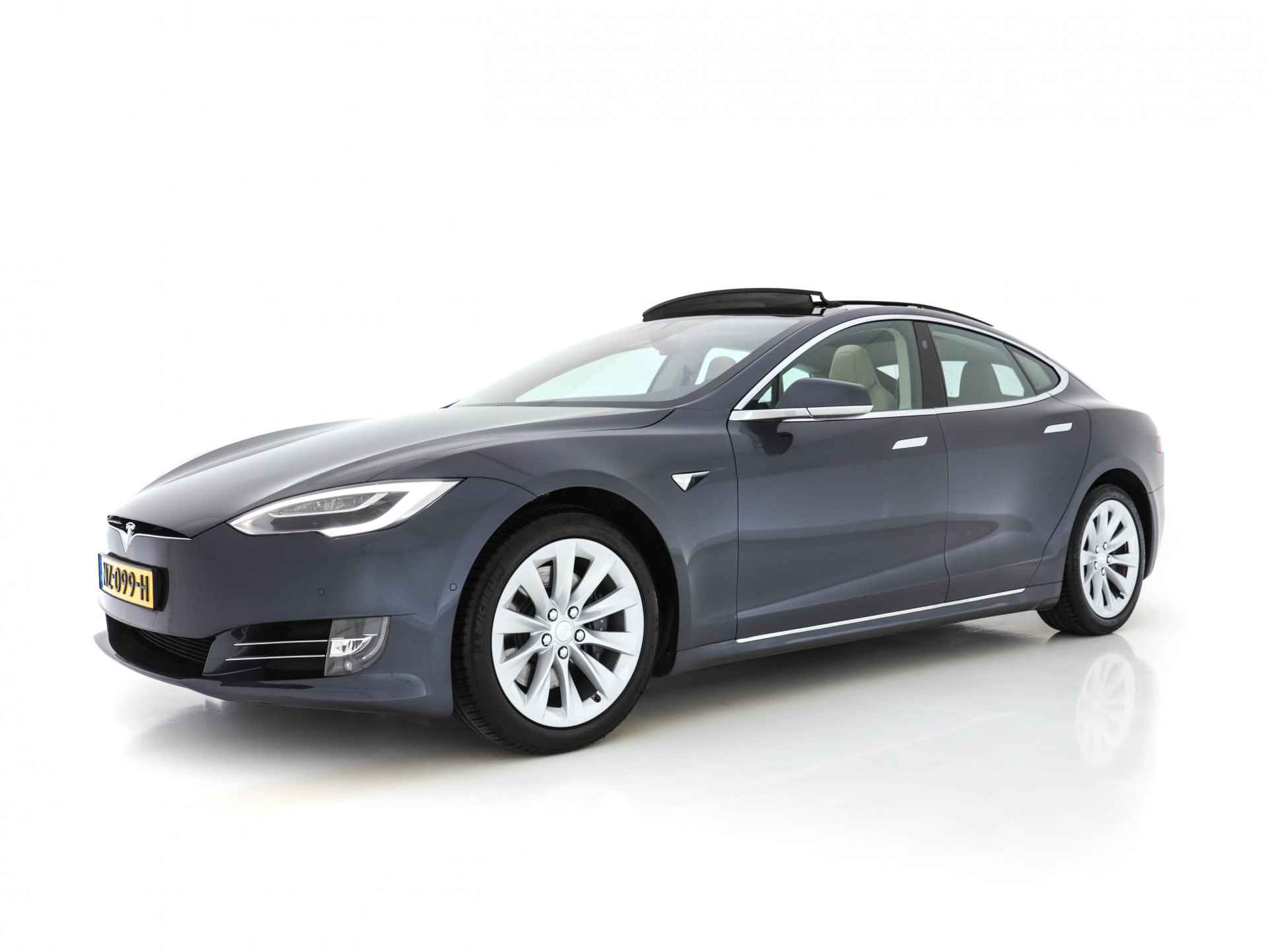 Tesla Model S 235 kw Base Premium-Pack Sound-Studio-Pack [ 3-Fase ] (INCL-BTW) *PANO | NAPPA-VOLLEDER |  FULL-LED | NAVI-FULLMAP | SURROUND-VIEW | KEYLESS |  AUTO-PILOT | LANE-ASSIST | DAB | VIRTUAL-COCKPIT | SPORT-SEATS | 19"ALU* - 3/31