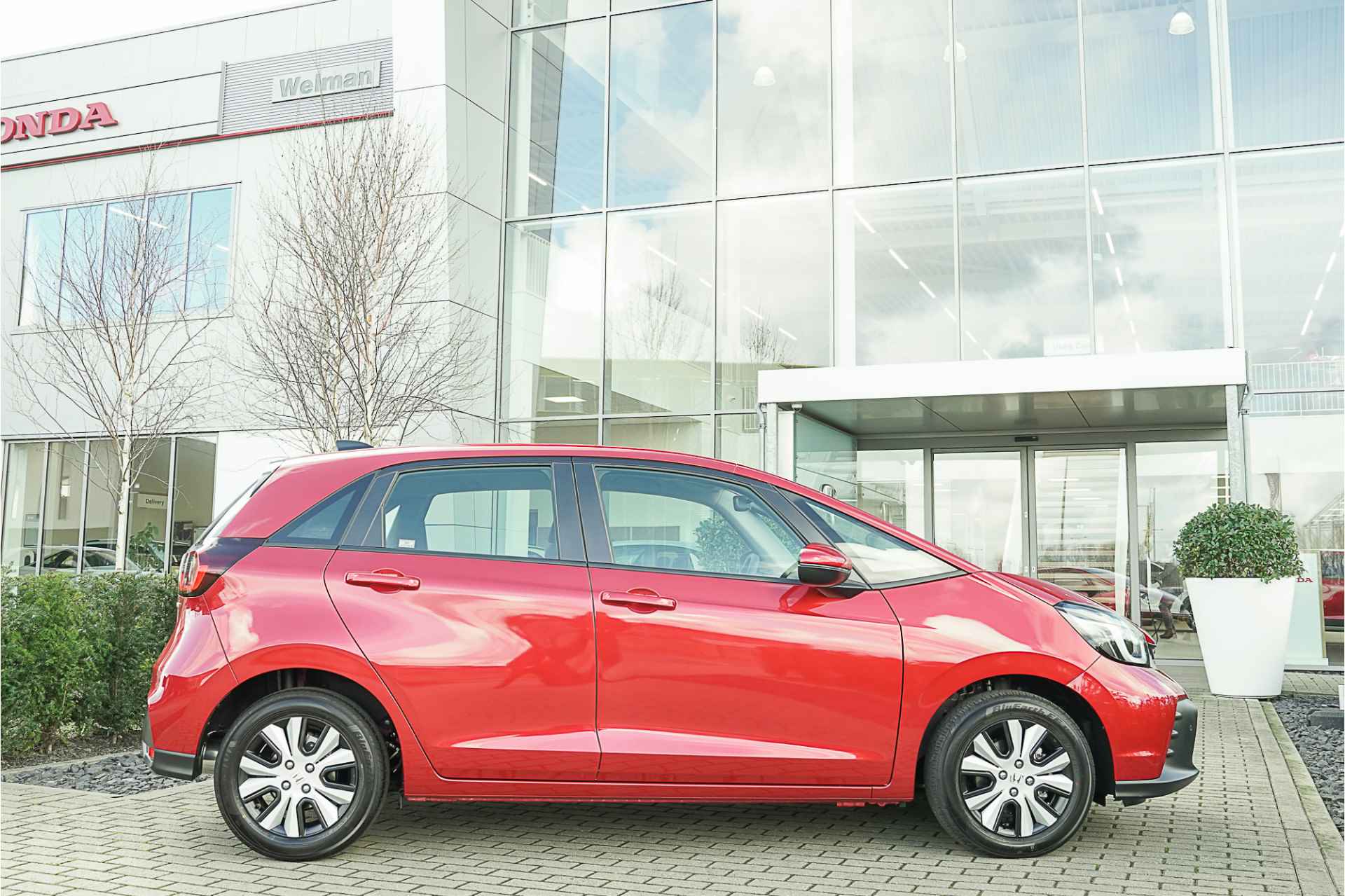 Honda Jazz 1.5i e:HEV ELEGANCE - AKTIE - NIEUW - CAMERA - NAVIGATIE - 50/50