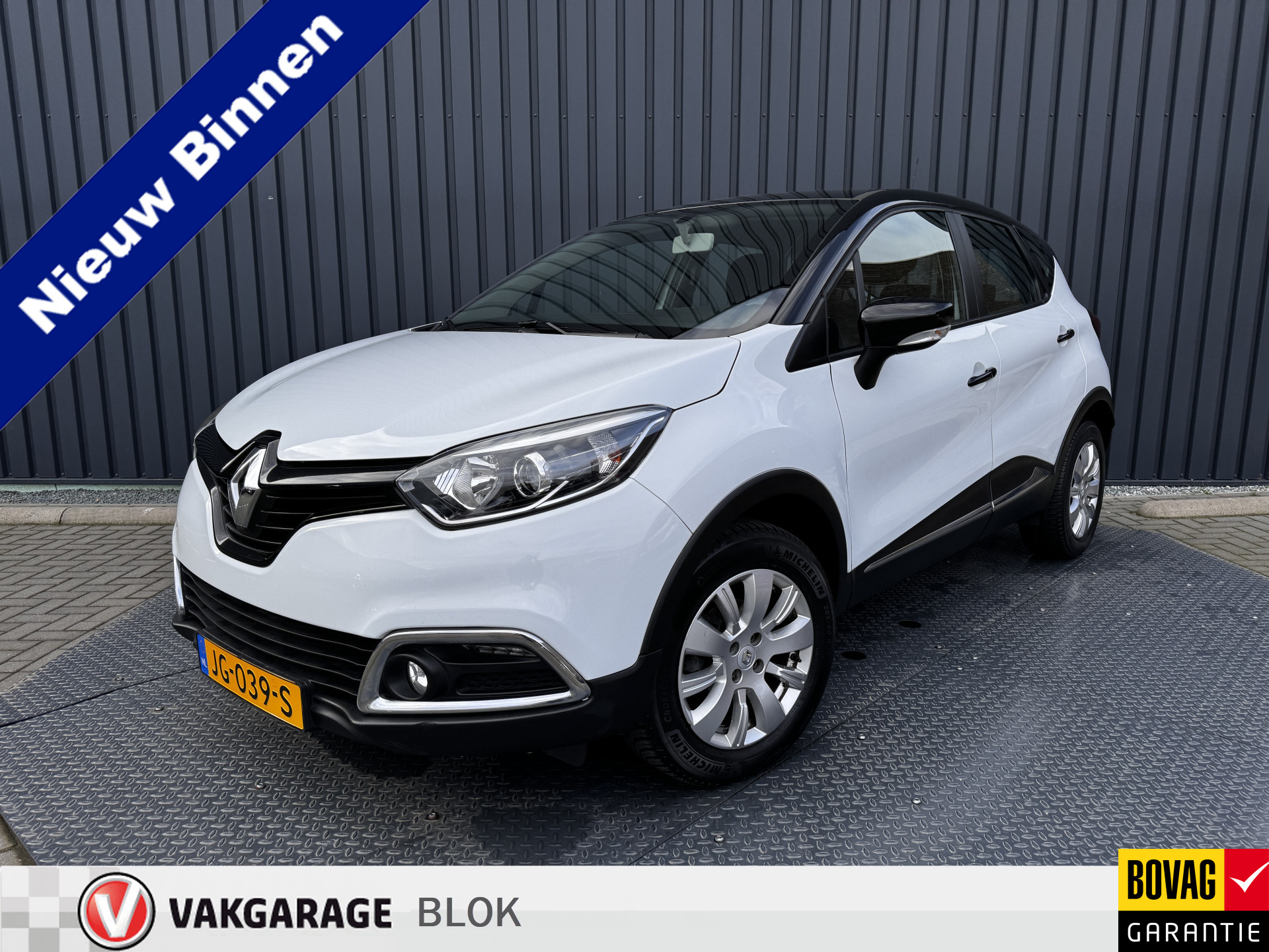 Renault Captur 0.9 TCe Expression | Trekhaak | Navi | DAB | Prijs Rijklaar!! bij viaBOVAG.nl
