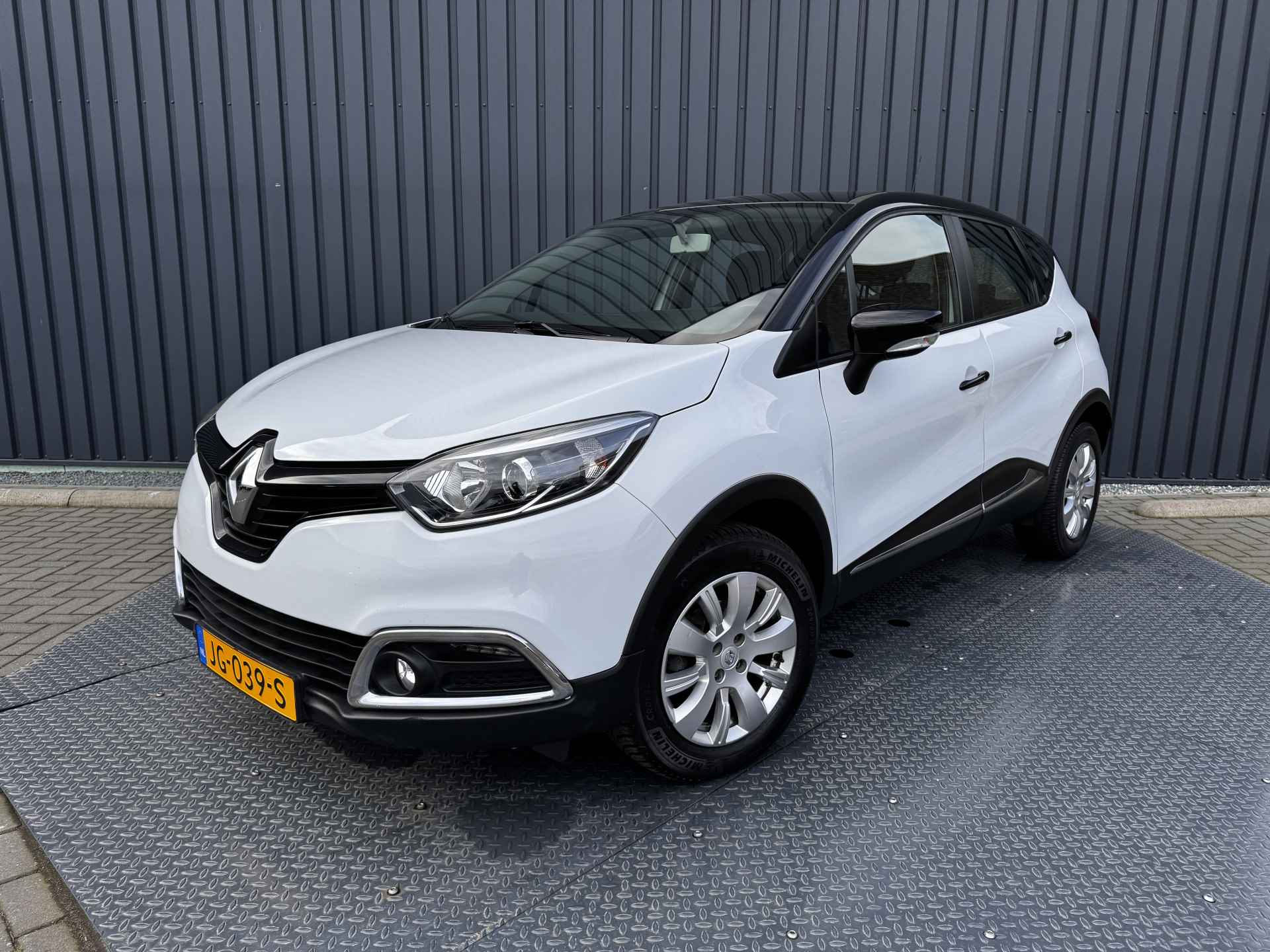 Renault Captur 0.9 TCe Expression | Trekhaak | Navi | DAB | Prijs Rijklaar!! - 28/36