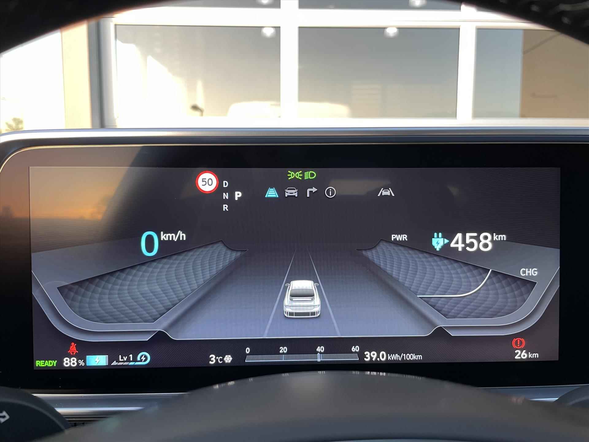 Hyundai Ioniq 6 77,4 kWh 229pk Lounge I Nieuwe Auto 20 km I Direct Leverbaar  I - 20/38