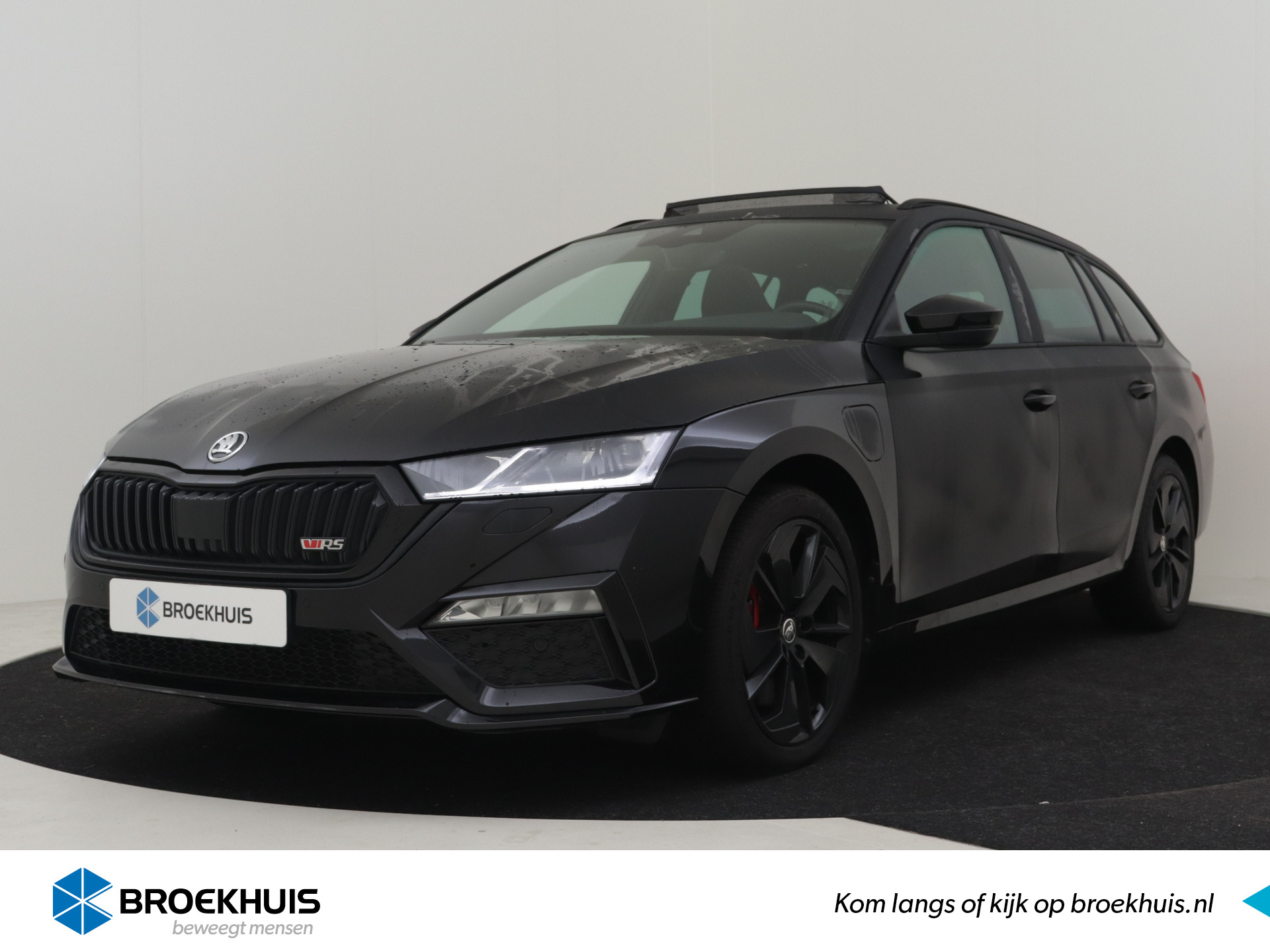 Škoda Octavia Combi 1.4 TSI 245PK RS iV PHEV Business | Panorama Dak | Stoelverwarming | Dodehoekdetectie | Matrix LED Koplampen | 18''LMV