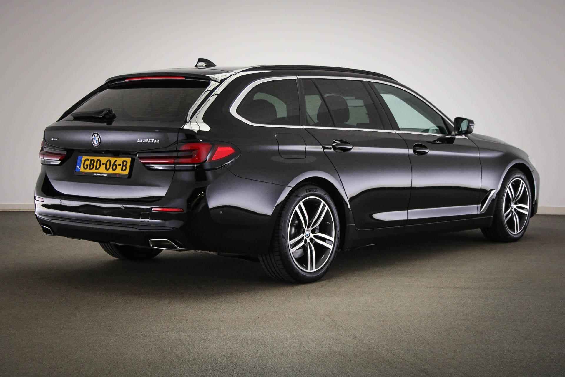 BMW 5-serie Touring 530e xDrive Business Edition Plus | AUDIO MEDIA / PARKING- PACK | LED | LEDER | CLIMA | STUURWIELVERWARMING | CRUISE | NAVI | DAB | APPLE | CAMERA | TREKHAAK EL. | DEALER ONDERHOUDEN - 2/59