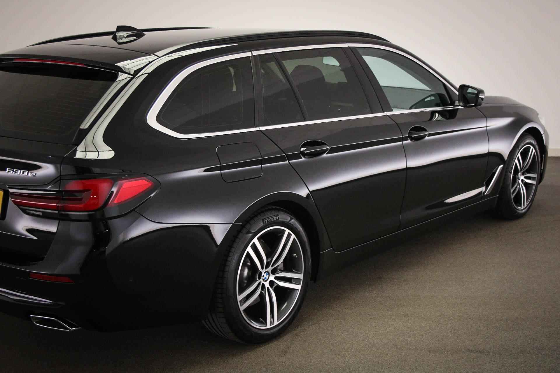 BMW 5-serie Touring 530e xDrive Business Edition Plus | AUDIO MEDIA / PARKING- PACK | LED | LEDER | CLIMA | STUURWIELVERWARMING | CRUISE | NAVI | DAB | APPLE | CAMERA | TREKHAAK EL. | DEALER ONDERHOUDEN - 21/59