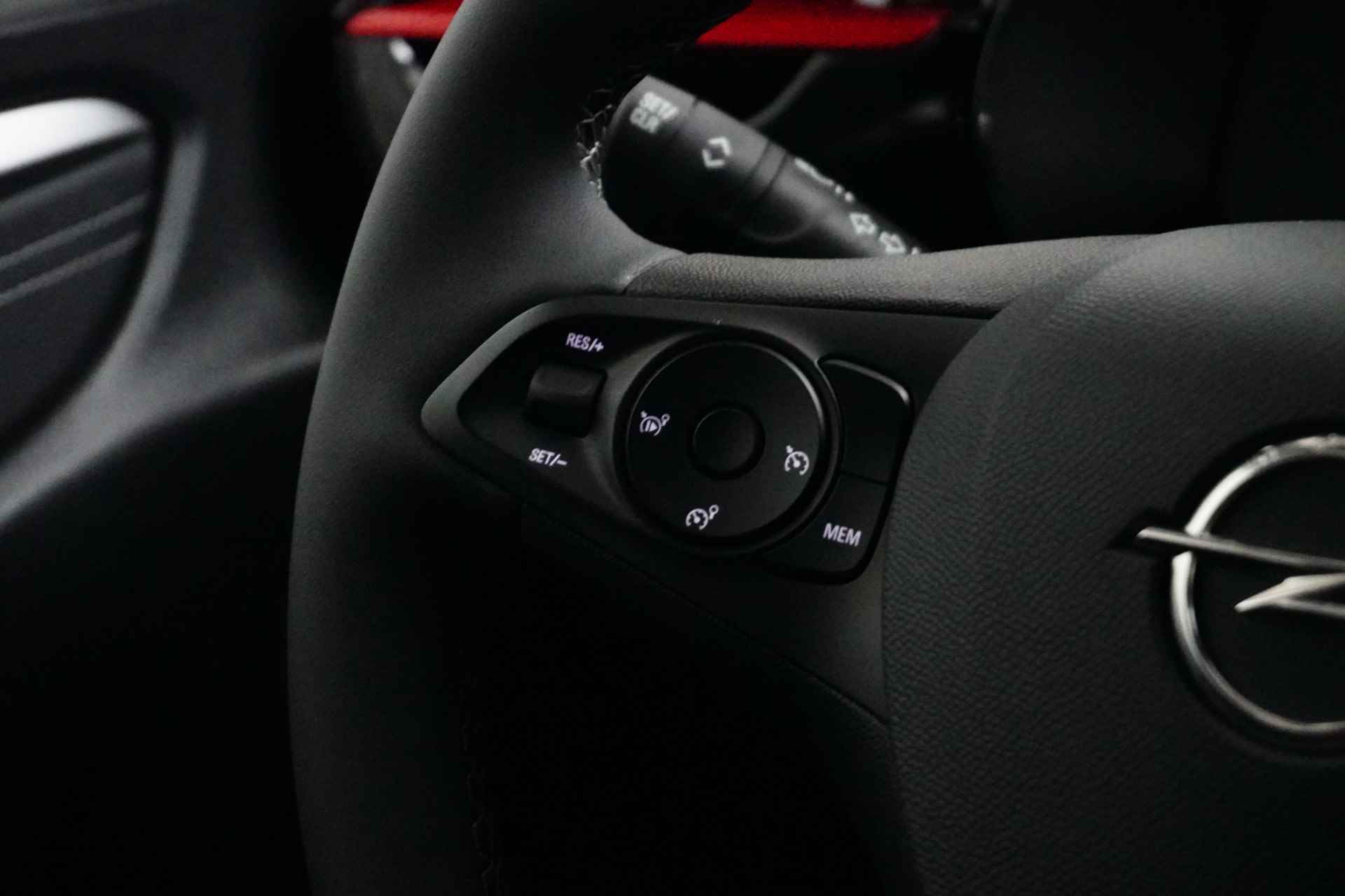 Opel Corsa 1.2 100PK GS-Line | Navigatie | Apple/Android Carplay | 16" Lichtmetaal | Cruise | LED | Bluetooth - 14/25