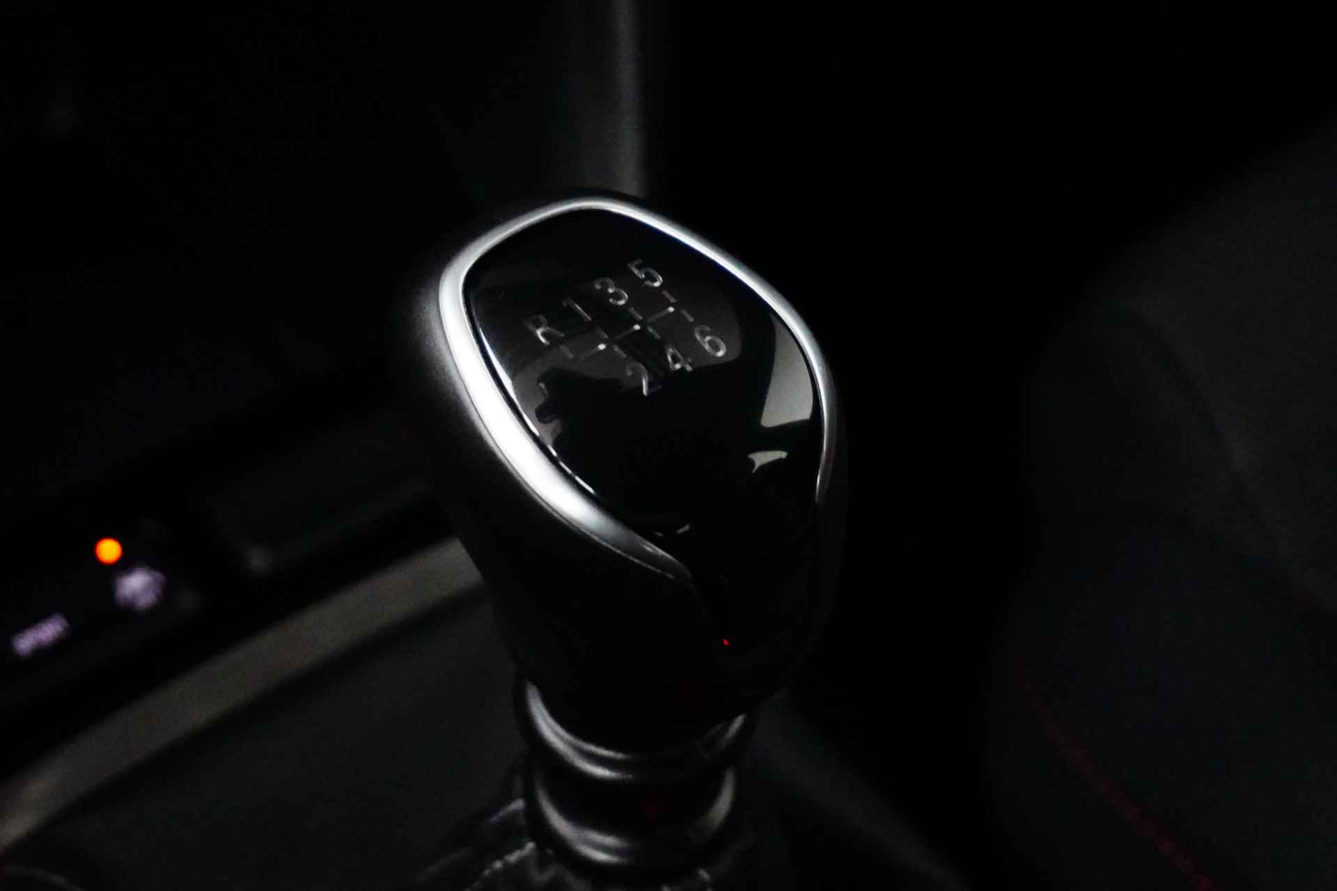 Opel Corsa 1.2 100PK GS-Line | Navigatie | Apple/Android Carplay | 16" Lichtmetaal | Cruise | LED | Bluetooth - 22/25