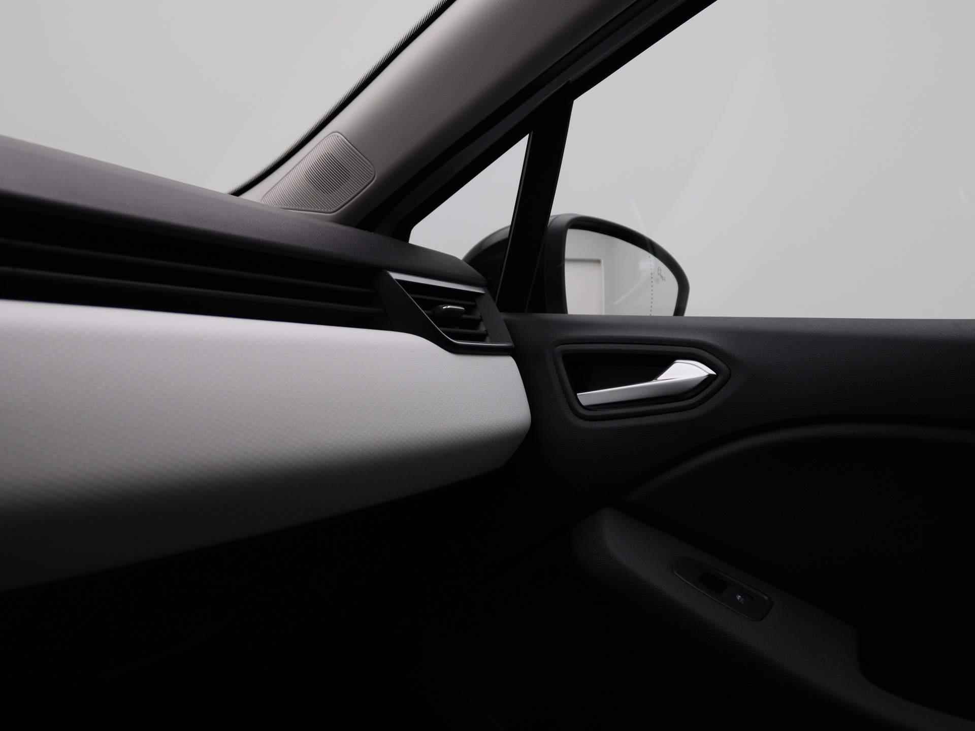 Renault Clio 1.0 TCe 90Pk Evolution | Navigatie | Apple & Android Carplay | Airco | Parkeersensoren & Blindspot | Automatische Verlichting & Regensensoren | LED | Privacy Glass & Lichtmetalen Velgen | - 27/37