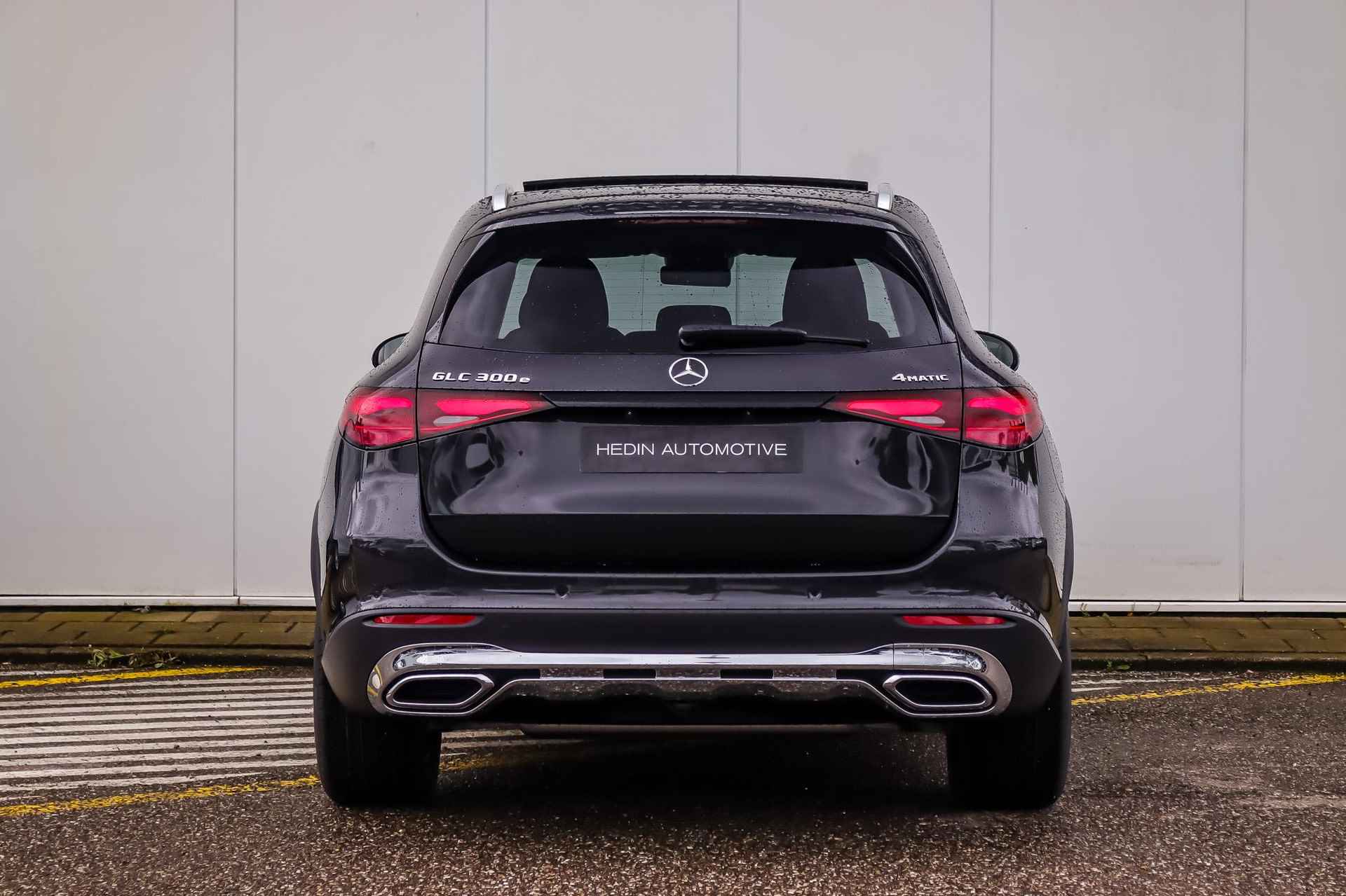 Mercedes-Benz GLC GLC 300e Automaat 4MATIC Business Line | Panoramadak | Parkeerpakket met 360°-camera | Trekhaak - 9/42