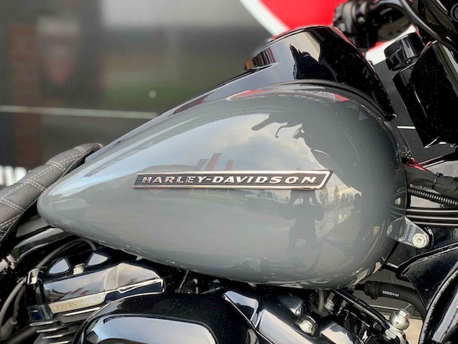 Harley-Davidson FLHXS STREETGLIDE STREET GLIDE - 6/16