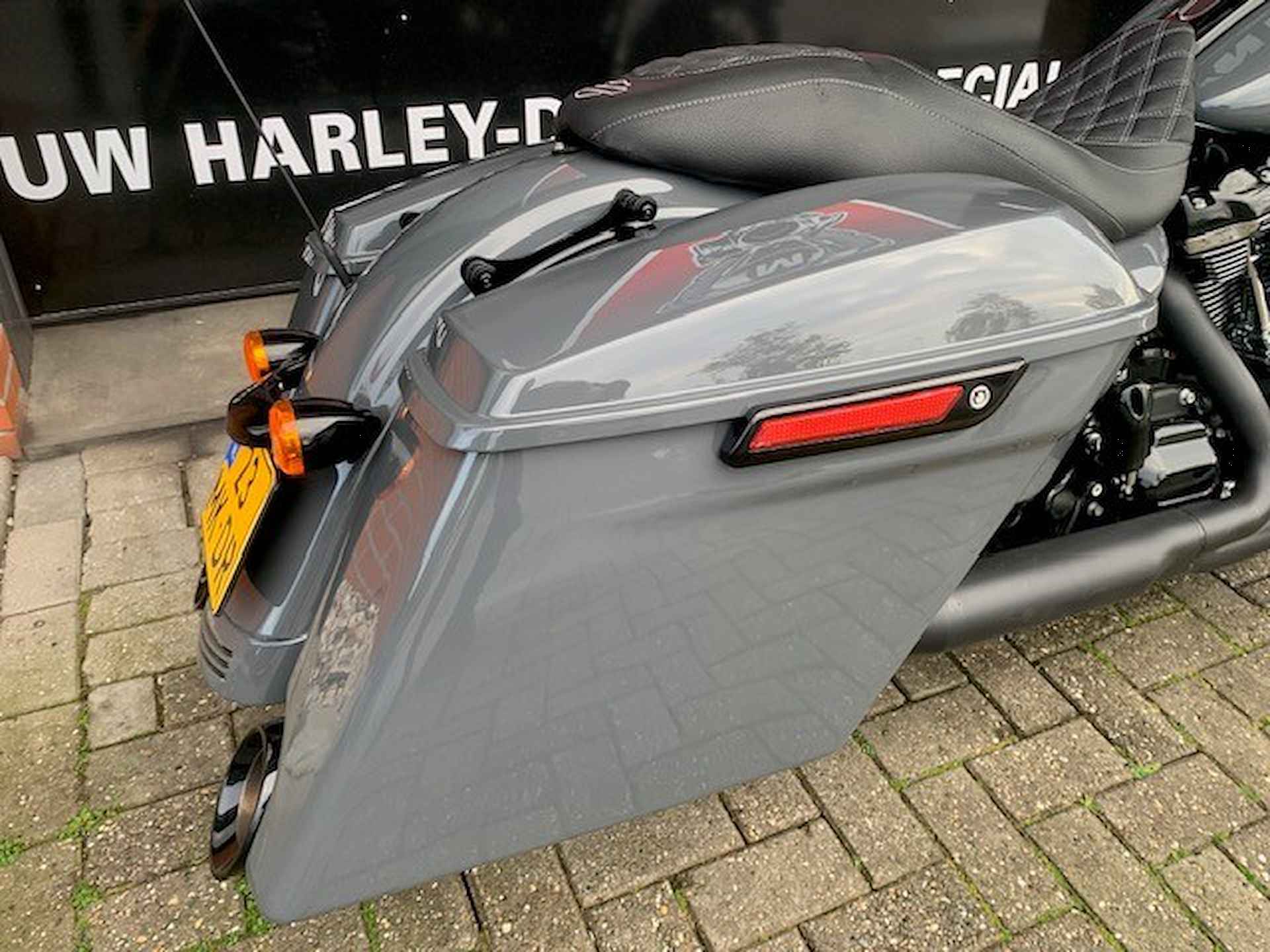 Harley-Davidson FLHXS STREETGLIDE STREET GLIDE - 11/16