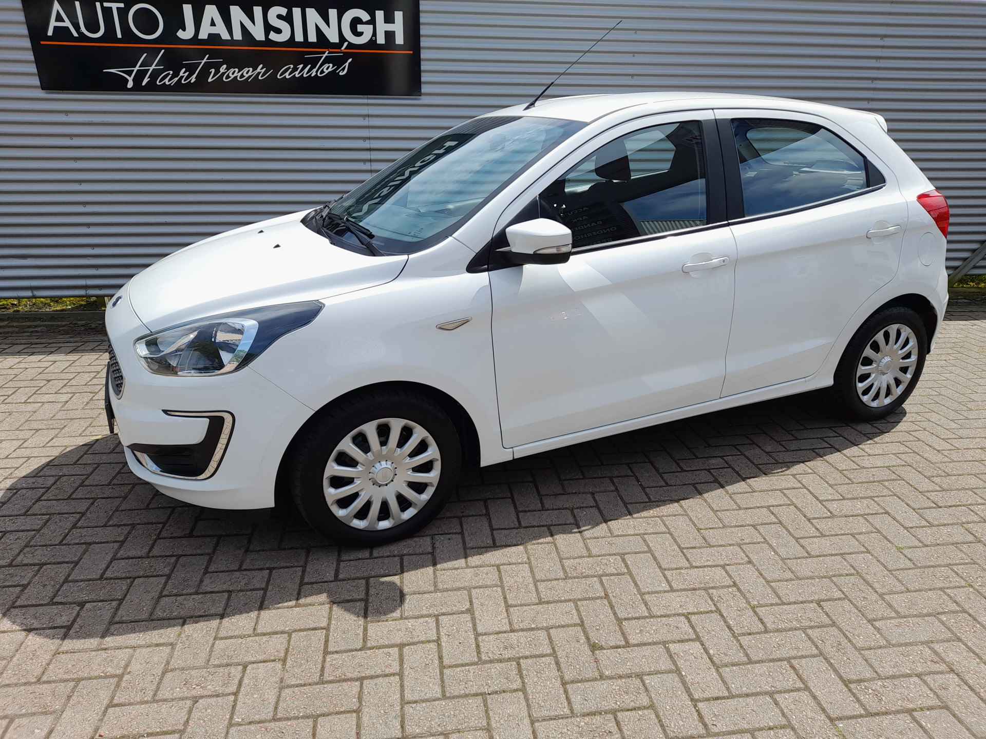 Ford Ka+ 1.2 Trend Ultimate | Airco | Cruise control | Hoge zit | 5 Deurs | RIJKLAARPRIJS INCL 12 MAANDEN GARANTIE EN BEURT - 1/16