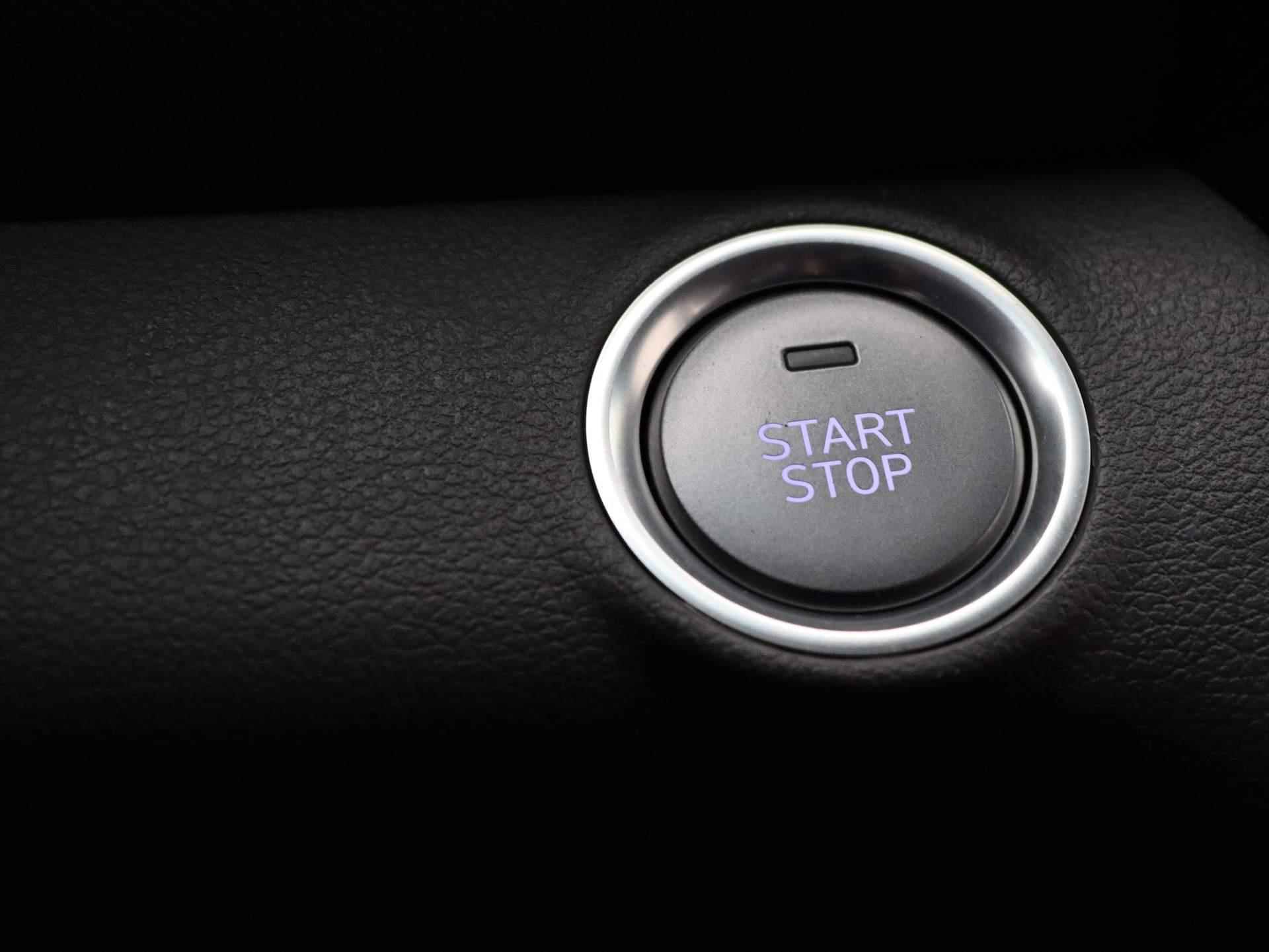 Hyundai IONIQ Premium EV 38 kWh | SEPP subsidie mogelijk | Airco | Cruise Control | Lederen bekleding | Navigatie | LED | - 20/51