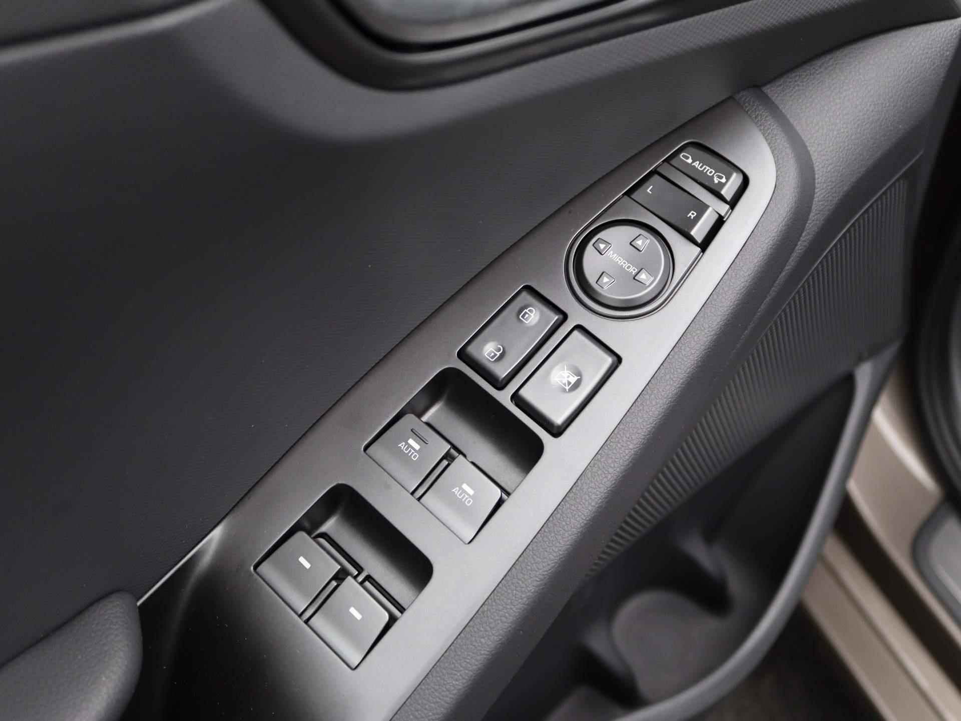 Hyundai IONIQ Premium EV 38 kWh | SEPP subsidie mogelijk | Airco | Cruise Control | Lederen bekleding | Navigatie | LED | - 26/51