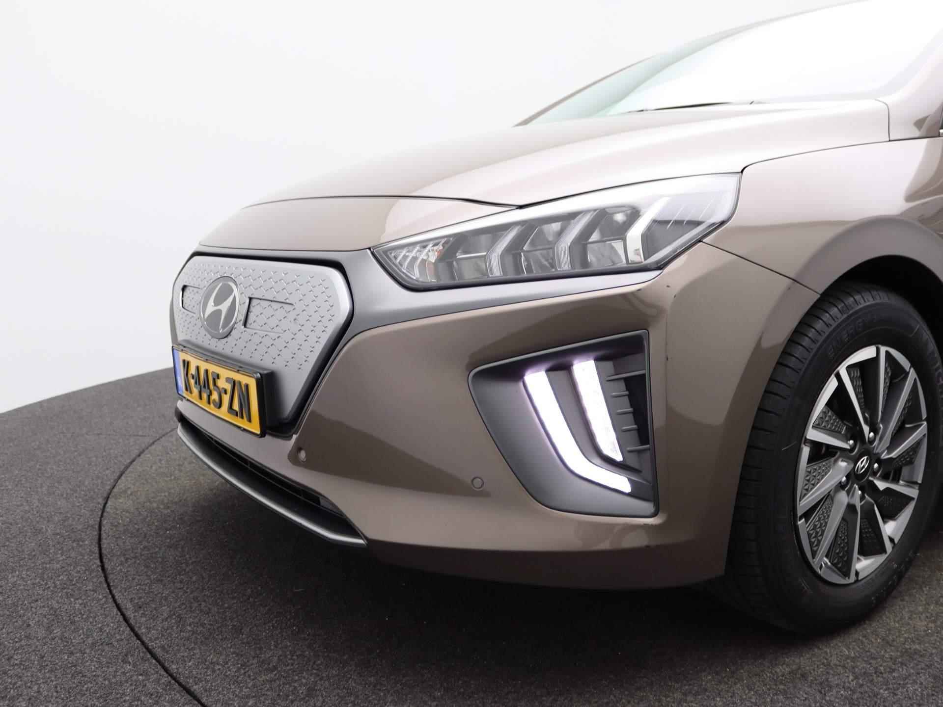 Hyundai IONIQ Premium EV 38 kWh | SEPP subsidie mogelijk | Airco | Cruise Control | Lederen bekleding | Navigatie | LED | - 37/51