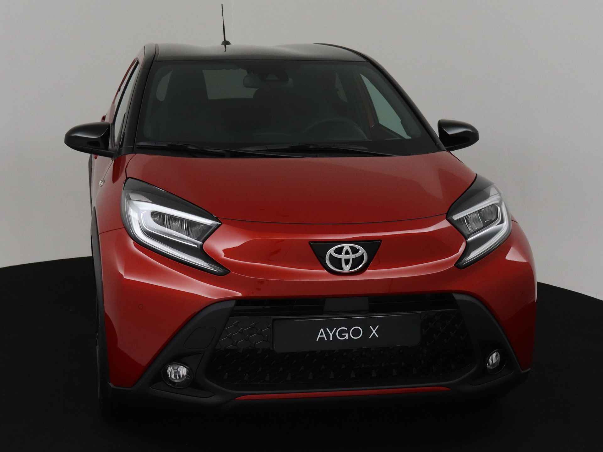 Toyota Aygo X 1.0 VVT-i MT Premium | Design Pack | - 27/38