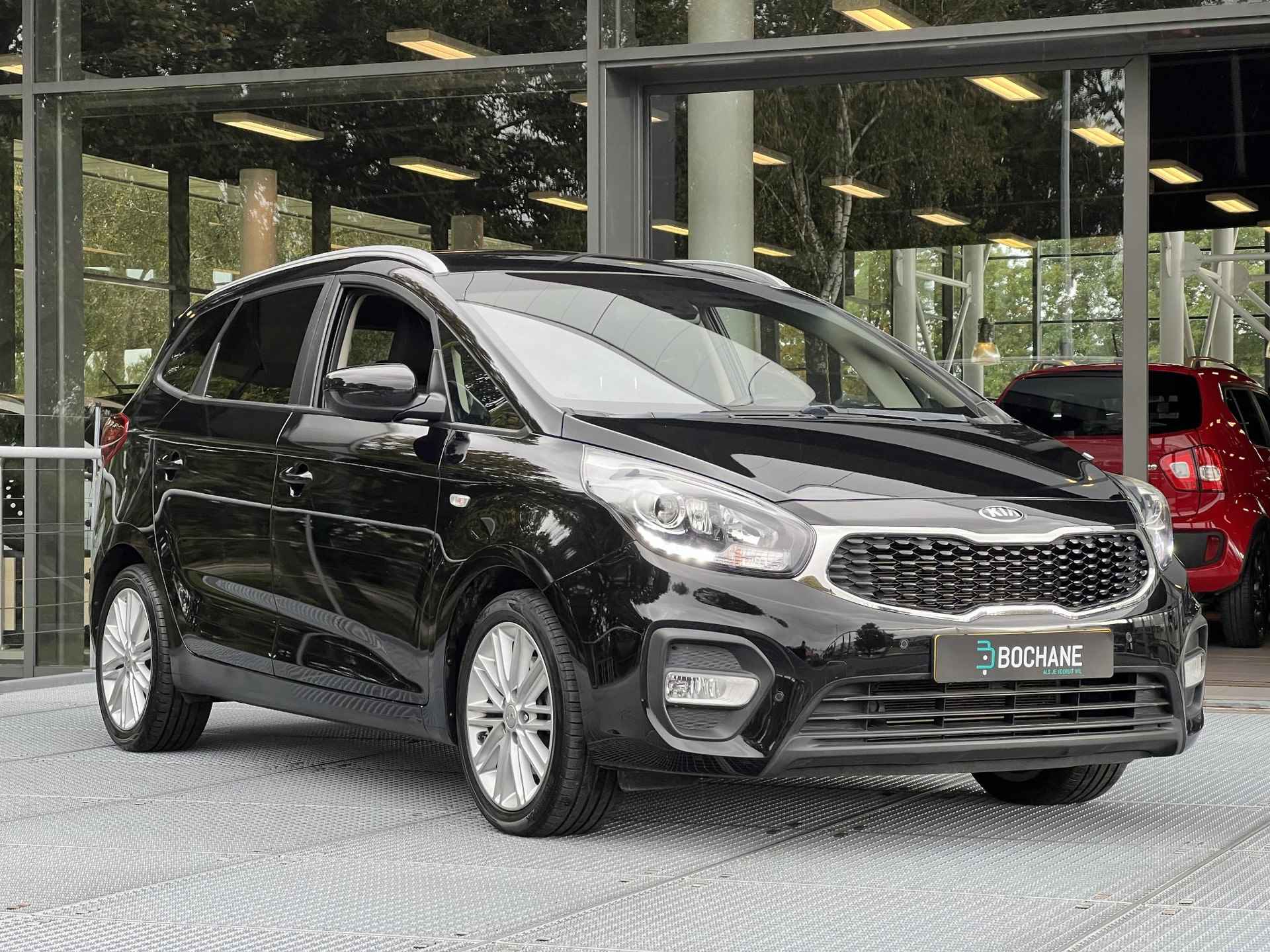 Kia Carens 1.6 GDi DynamicPlusLine 7 persoons | Carplay | Navigatie | Stoel- en Stuurverwarming | - 6/33