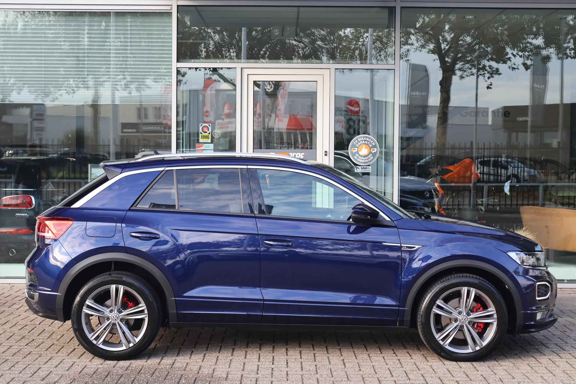 Volkswagen T-Roc 1.5 TSI R-Line 150pk | ACC | Carplay | Camera | Virtual | Sfeer | Navi | 1e Eigenaar - 13/41